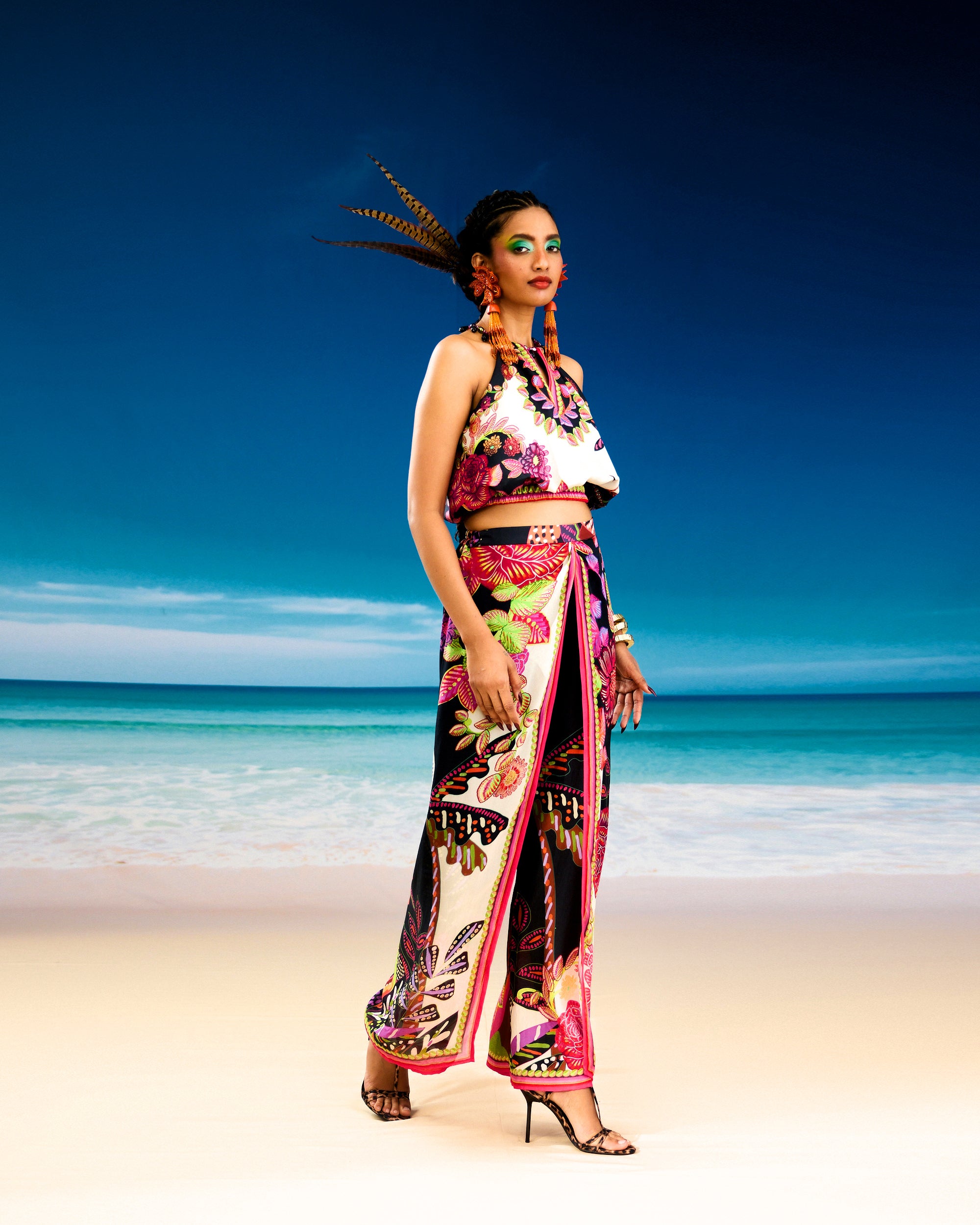 Jamaica : Chandani/Gulbano - Ivory/black