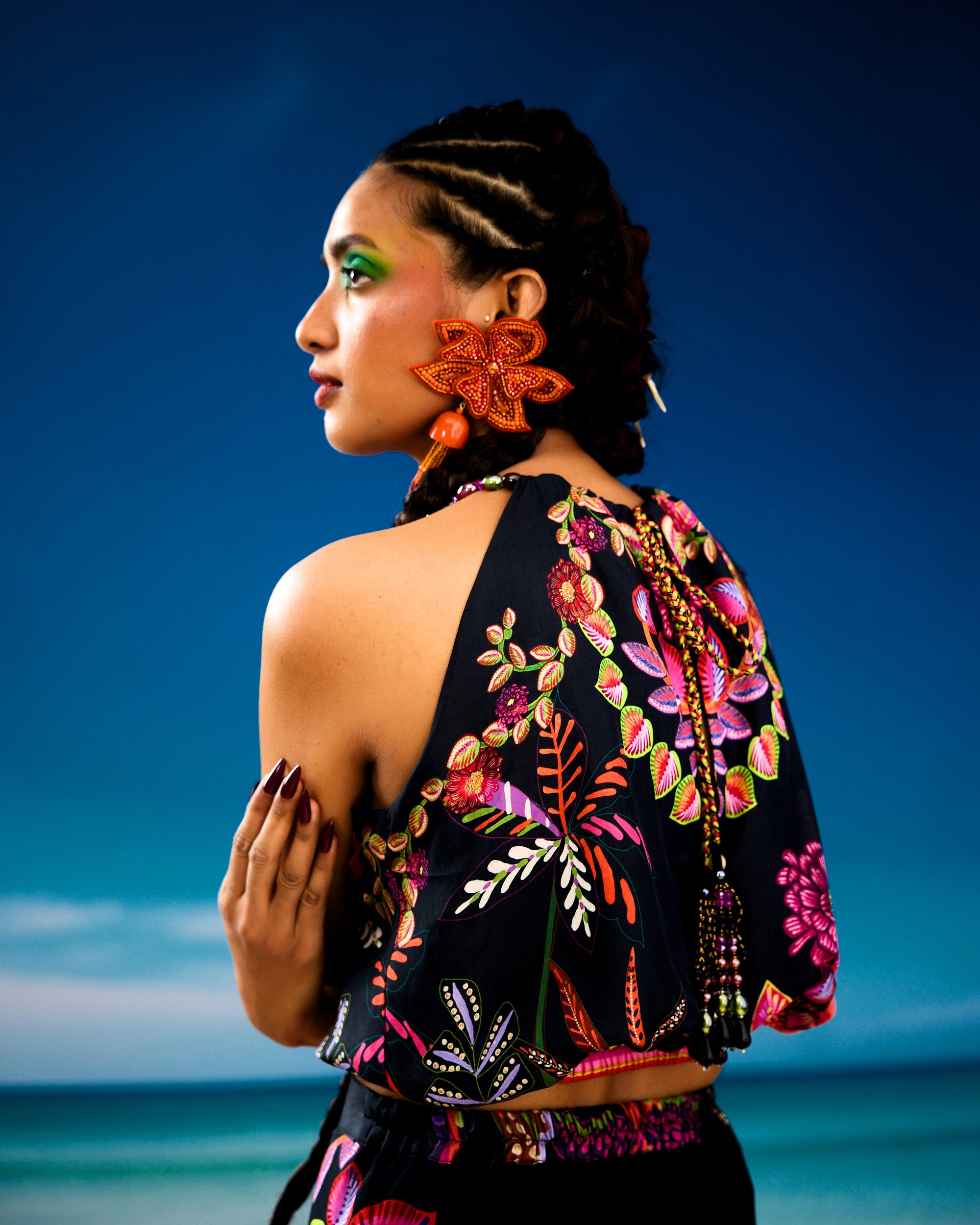 Jamaica : Chandani/Gulbano - Ivory/black