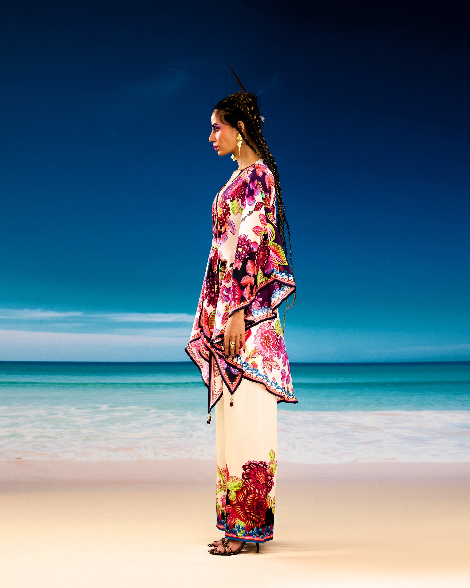 Jamaica : Inayat - Ivory/Purple