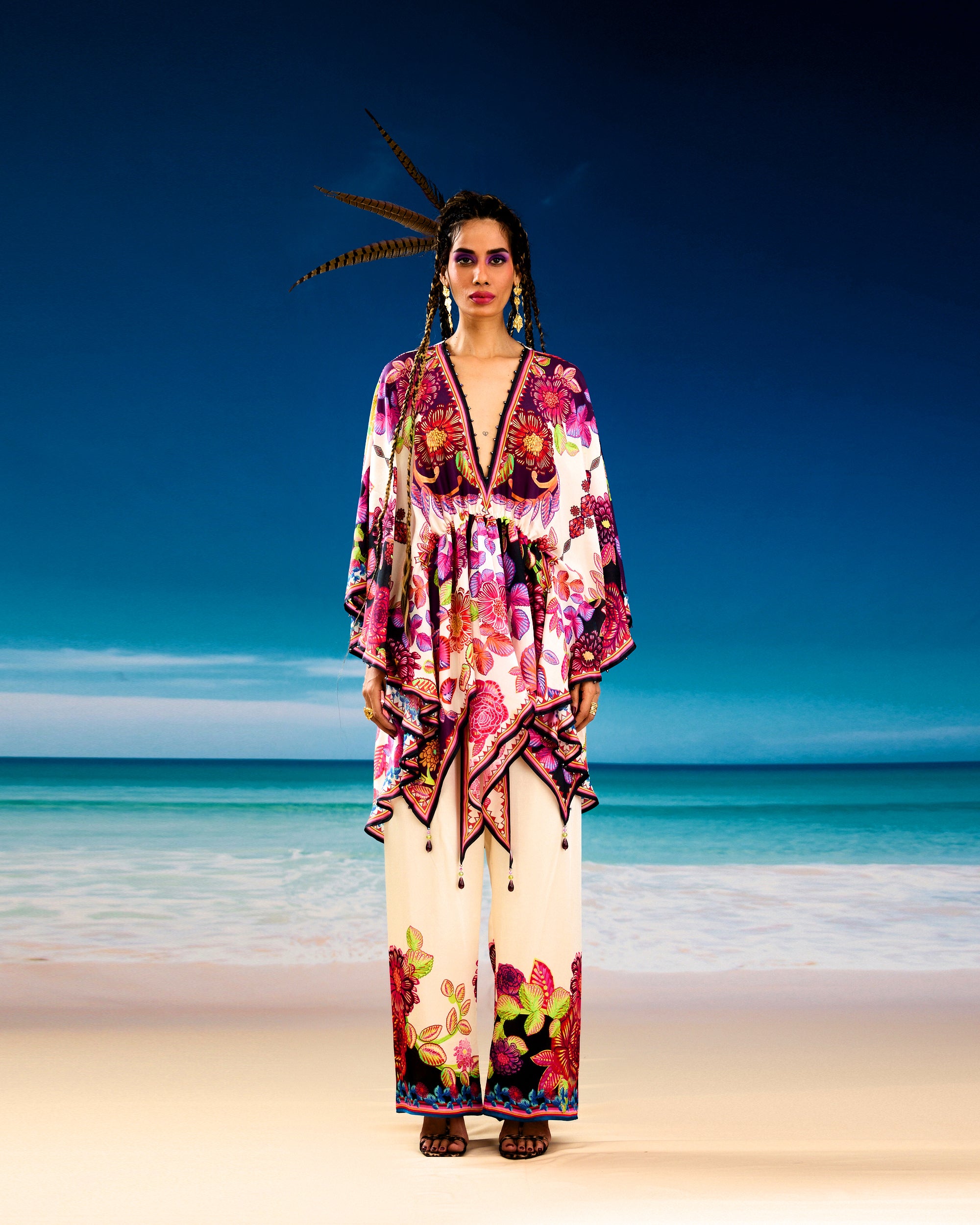 Jamaica : Inayat - Ivory/Purple