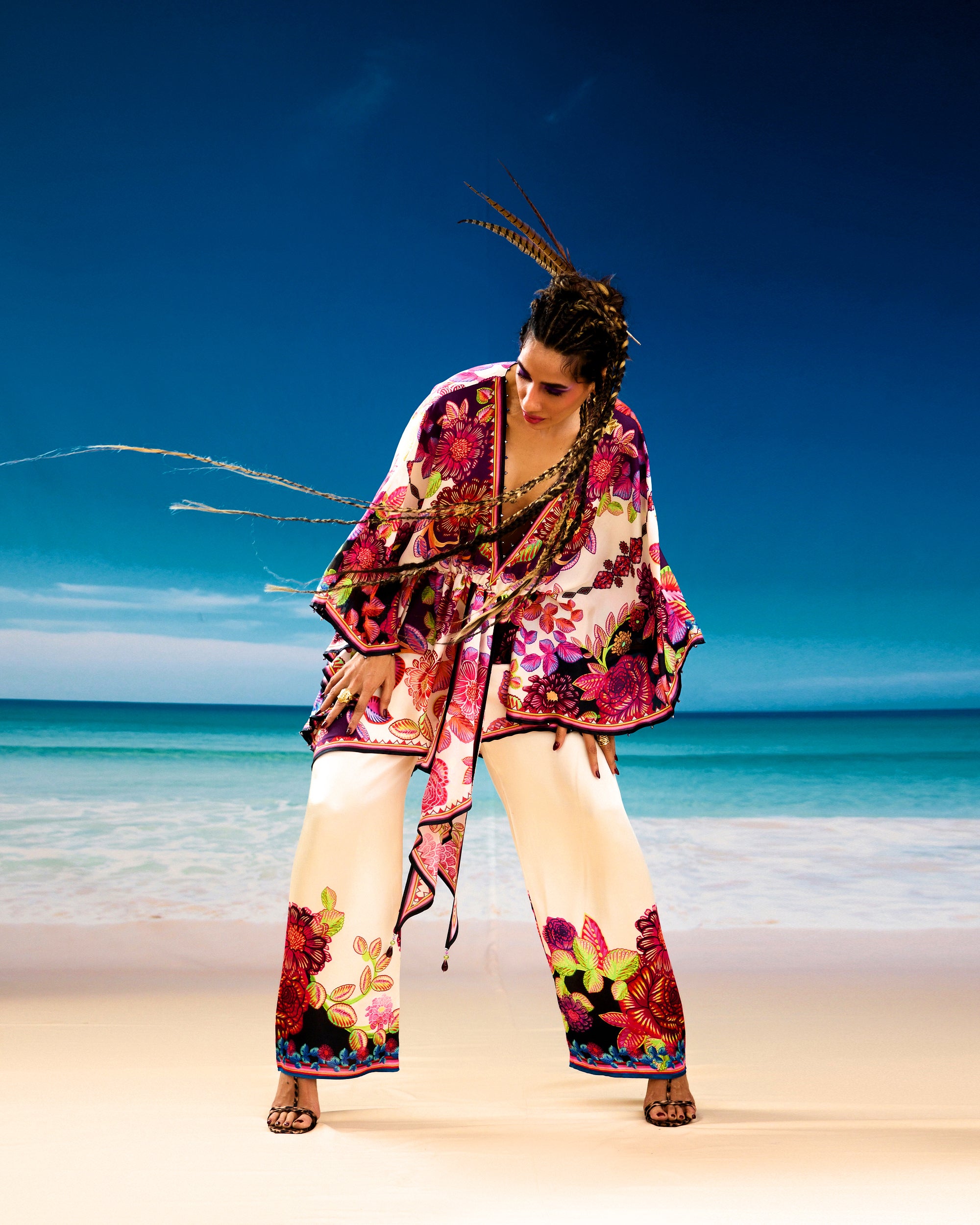 Jamaica : Inayat - Ivory/Purple
