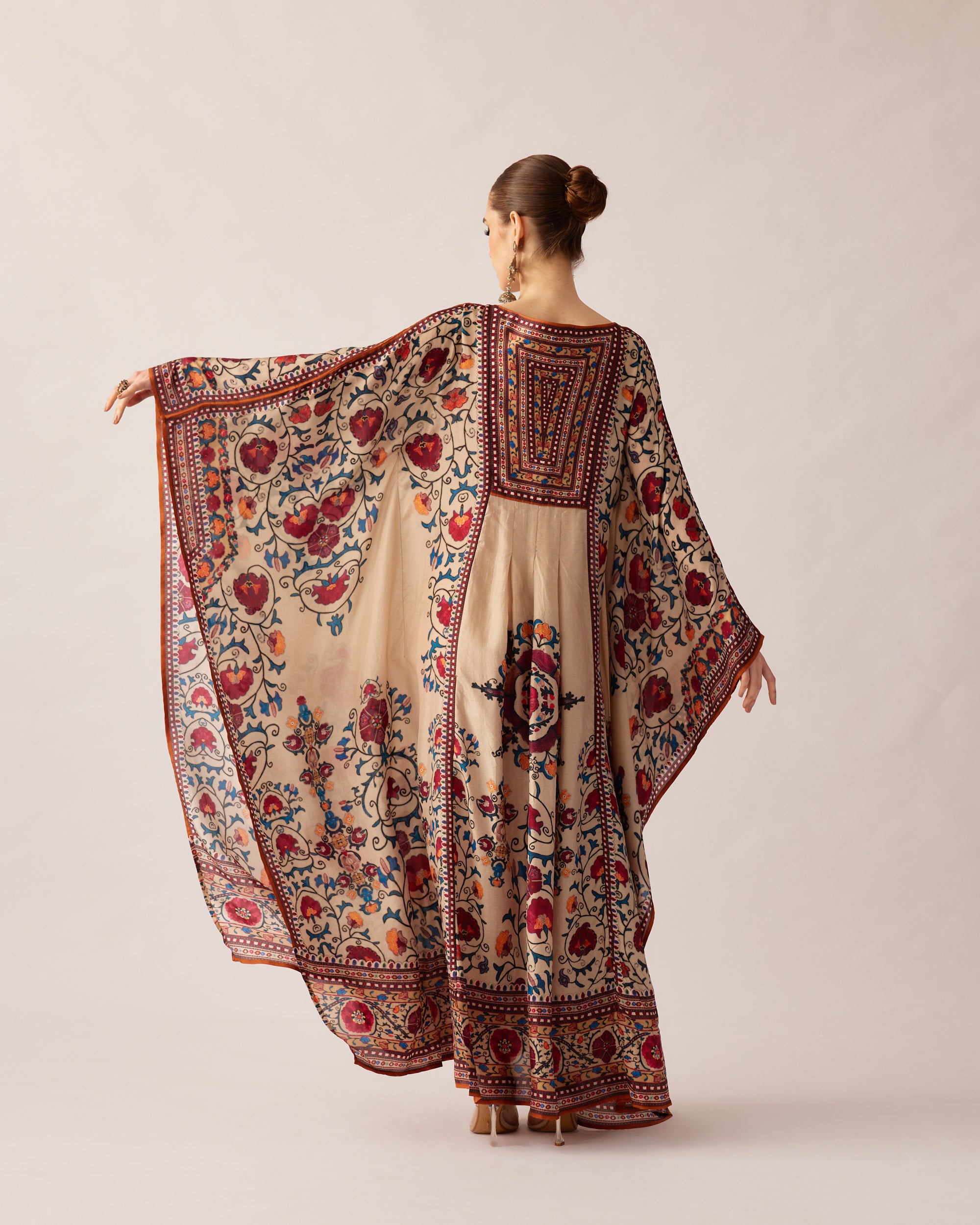 Bukhara : Yolanda - Taupe