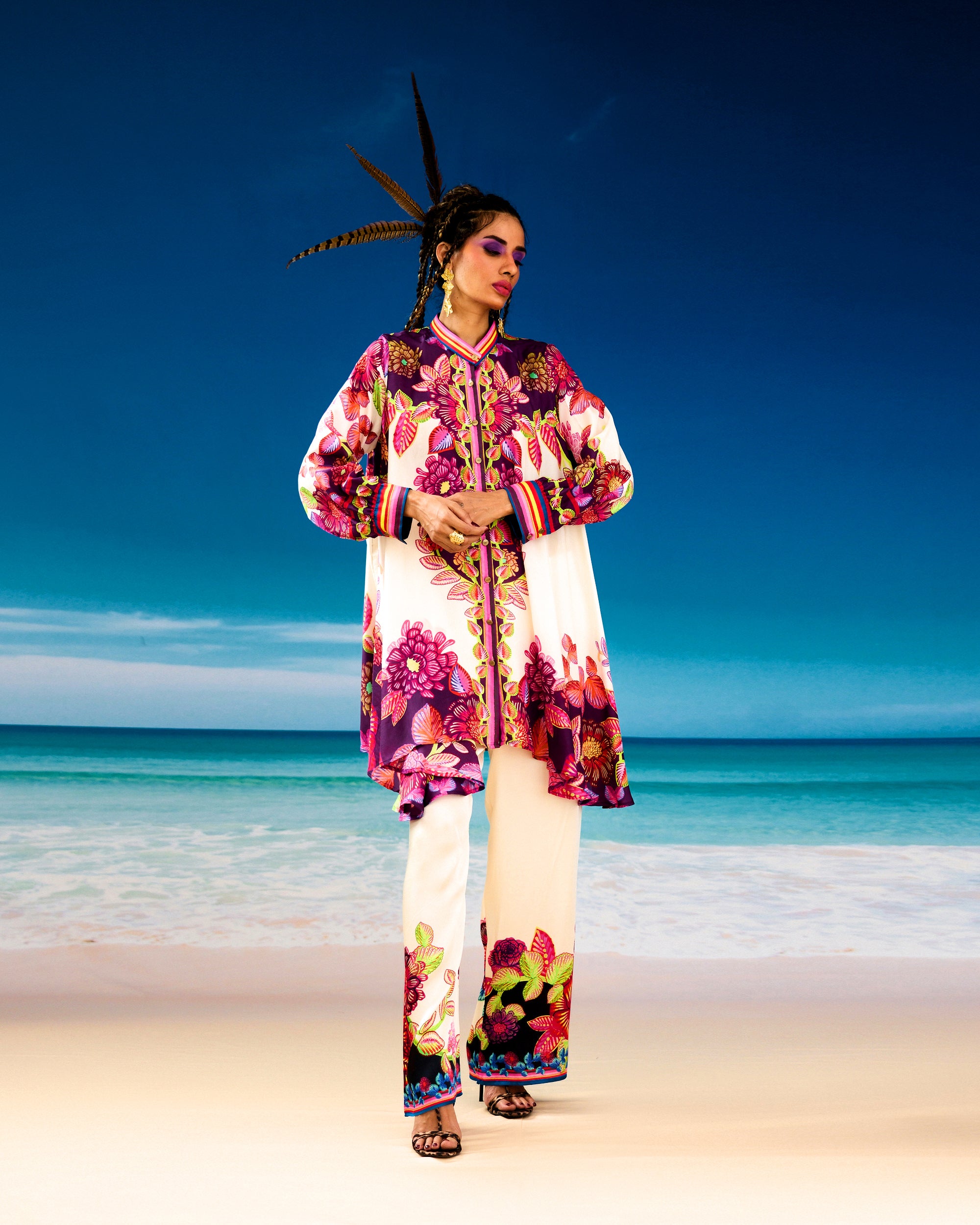 Jamaica : Nilofer - Ivory/Purple