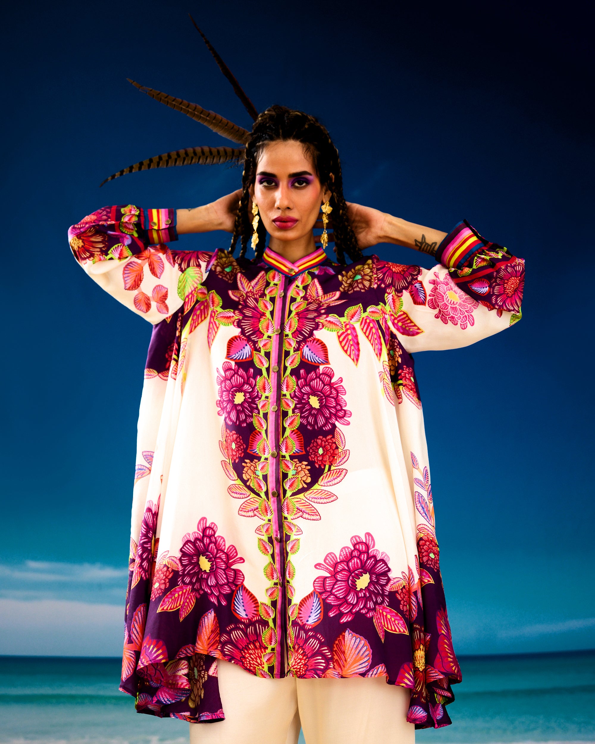 Jamaica : Nilofer - Ivory/Purple