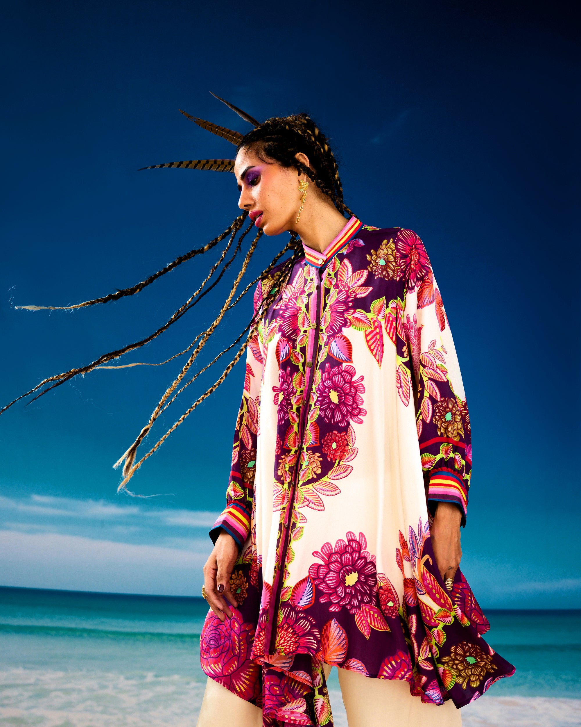 Jamaica : Nilofer - Ivory/Purple
