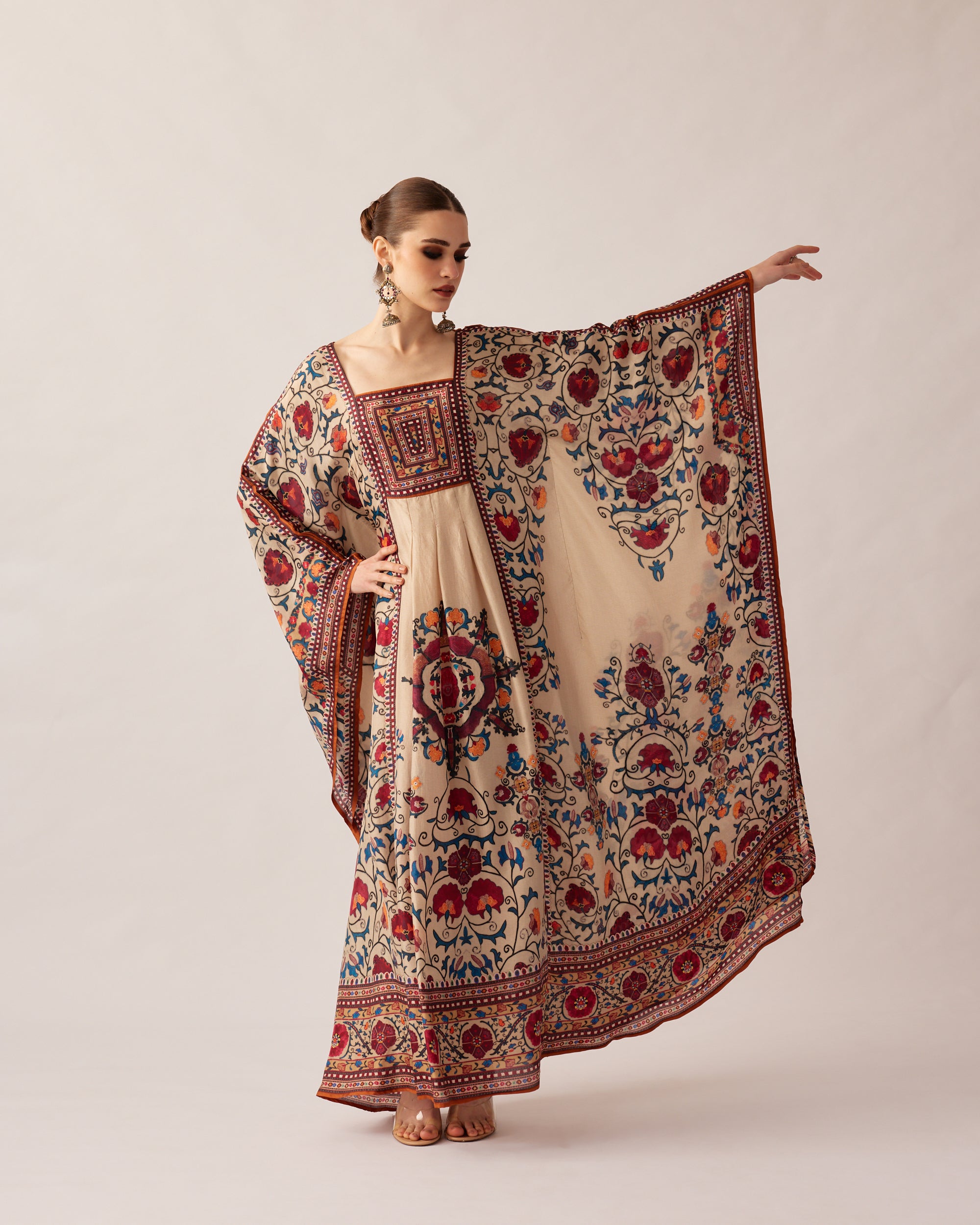 Bukhara : Yolanda - Taupe