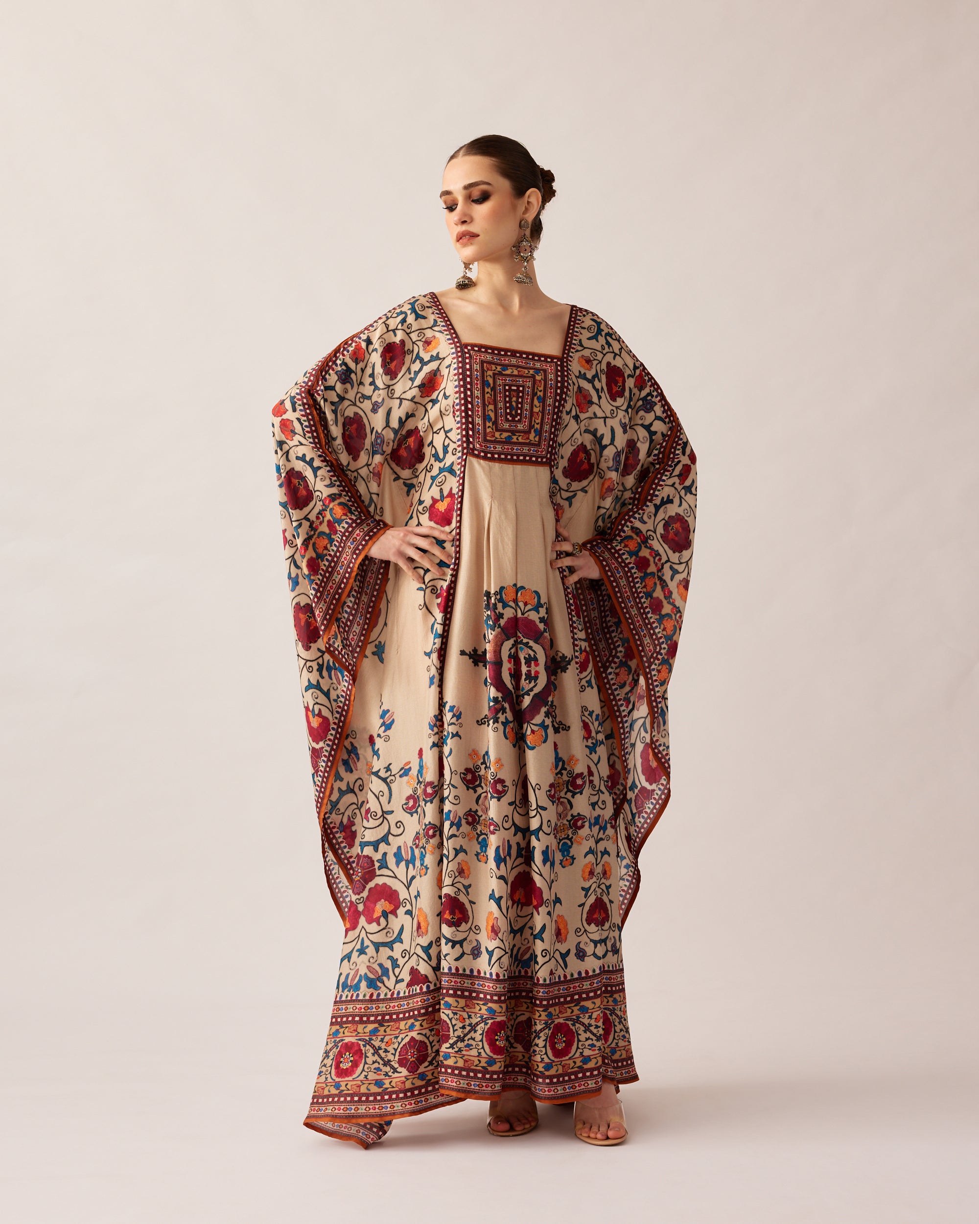 Bukhara : Yolanda - Taupe
