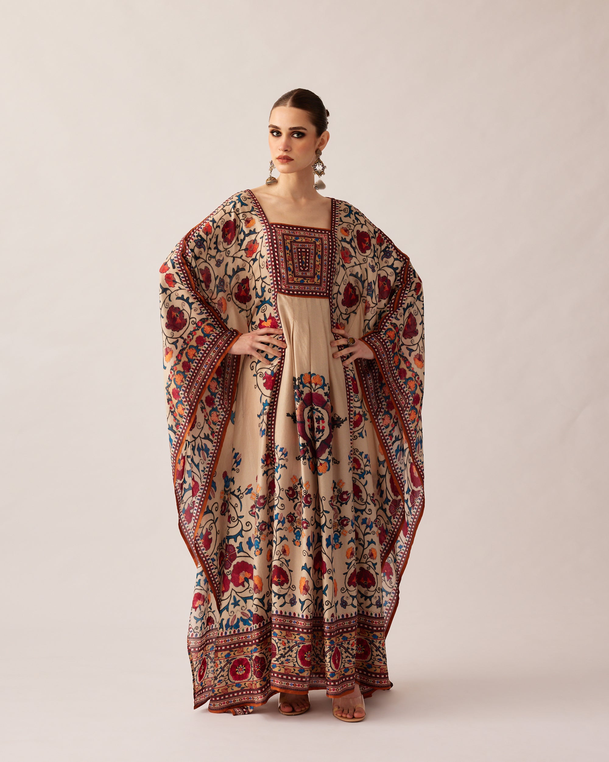 Bukhara : Yolanda - Taupe