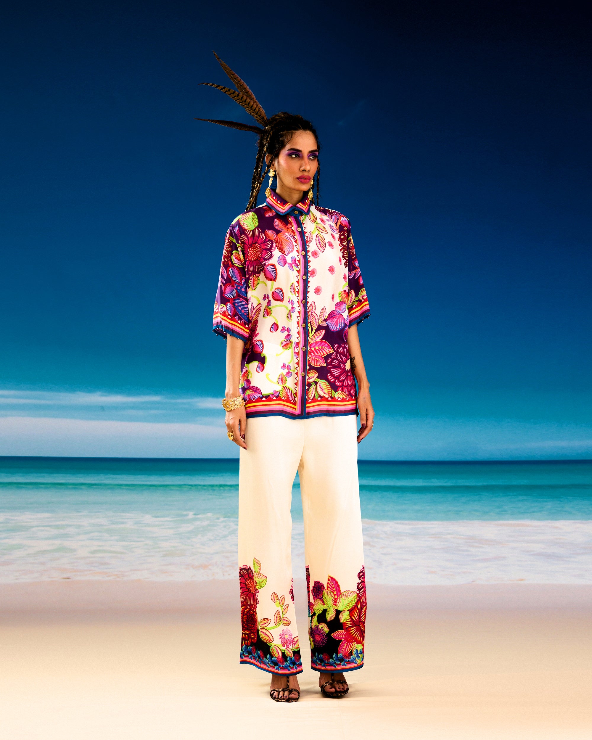 Jamaica : Maizah - Ivory/Purple