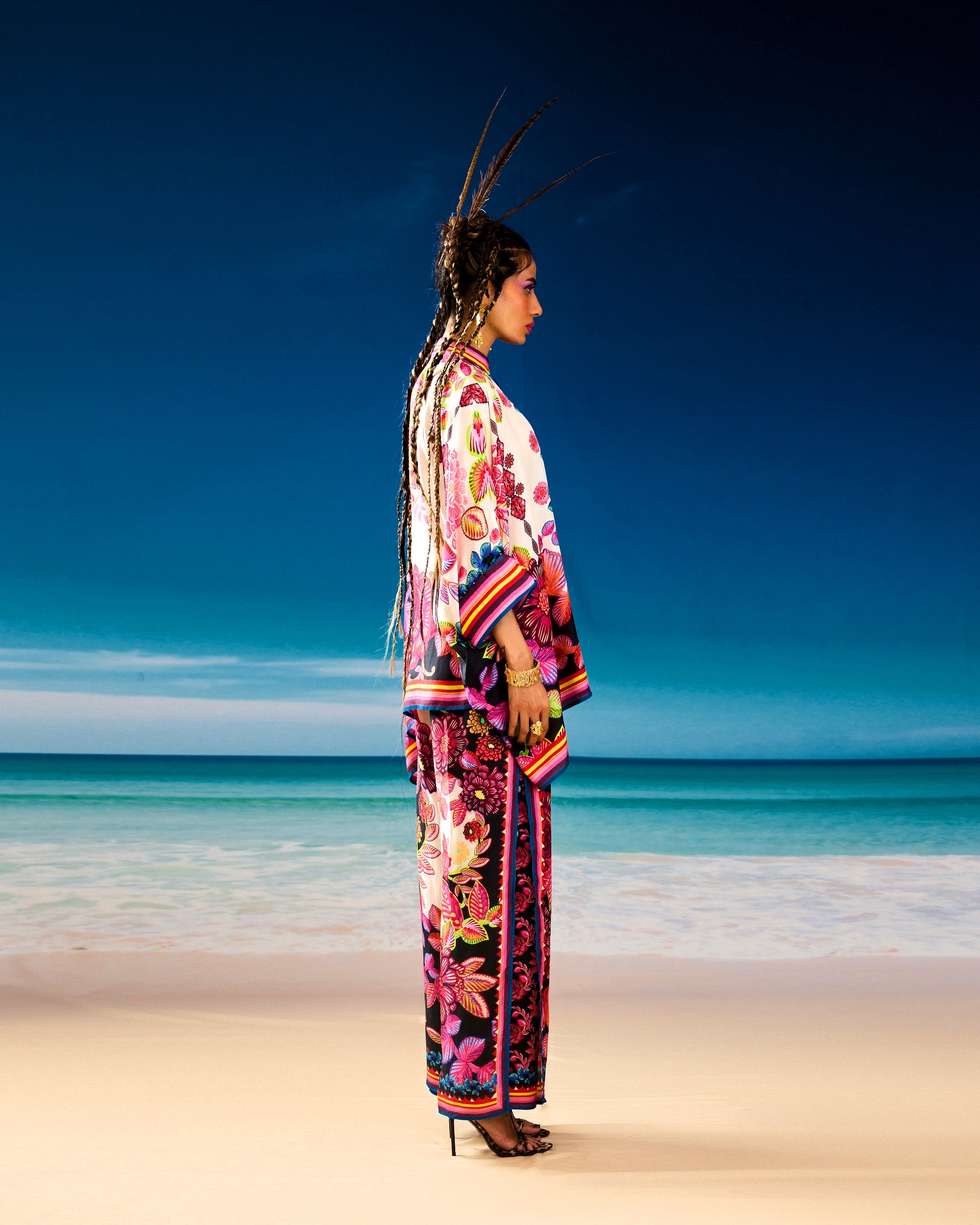 Jamaica : Chanel/Gloria - Ivory/Black