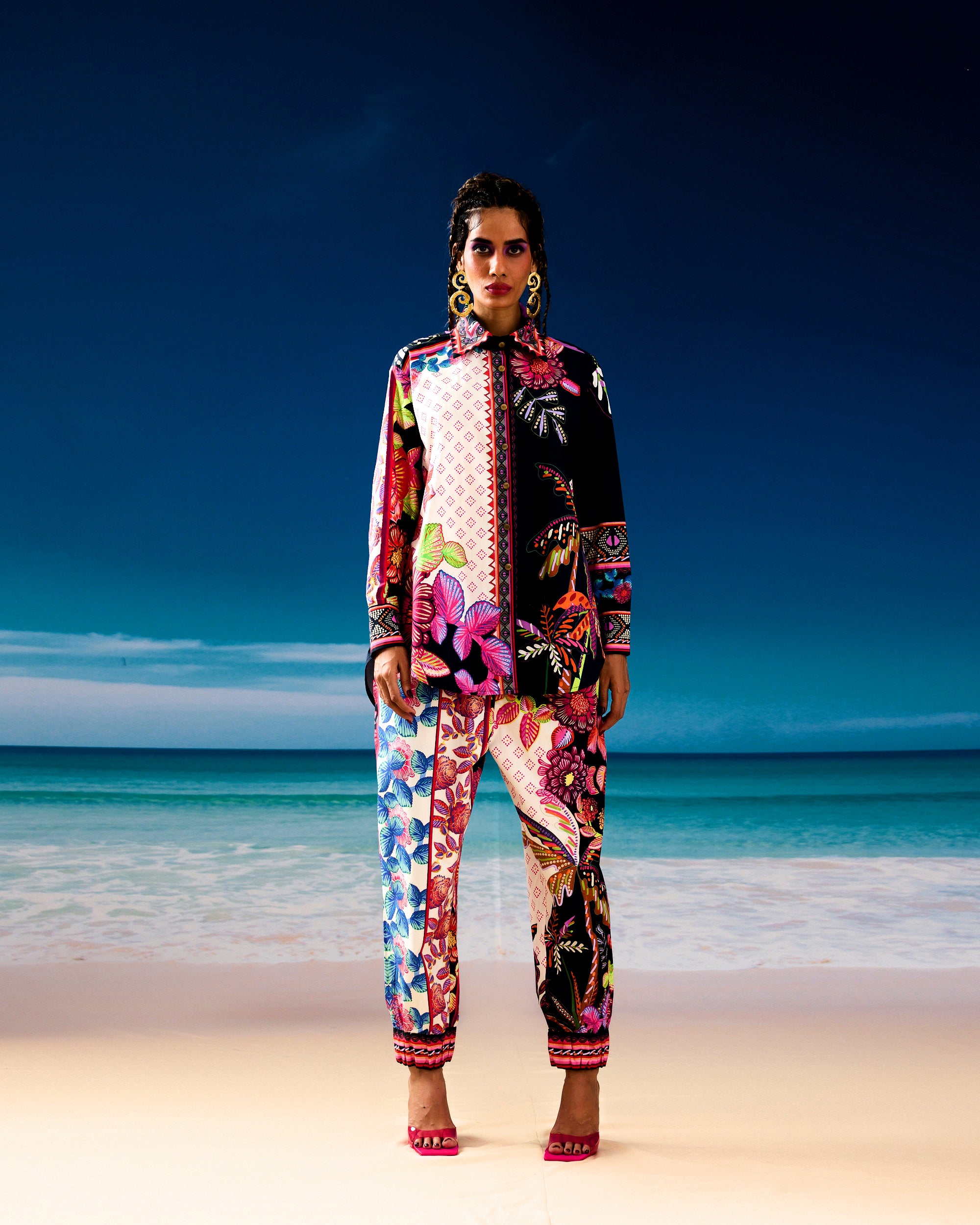 Jamaica : Ferhana - Ivory/Black