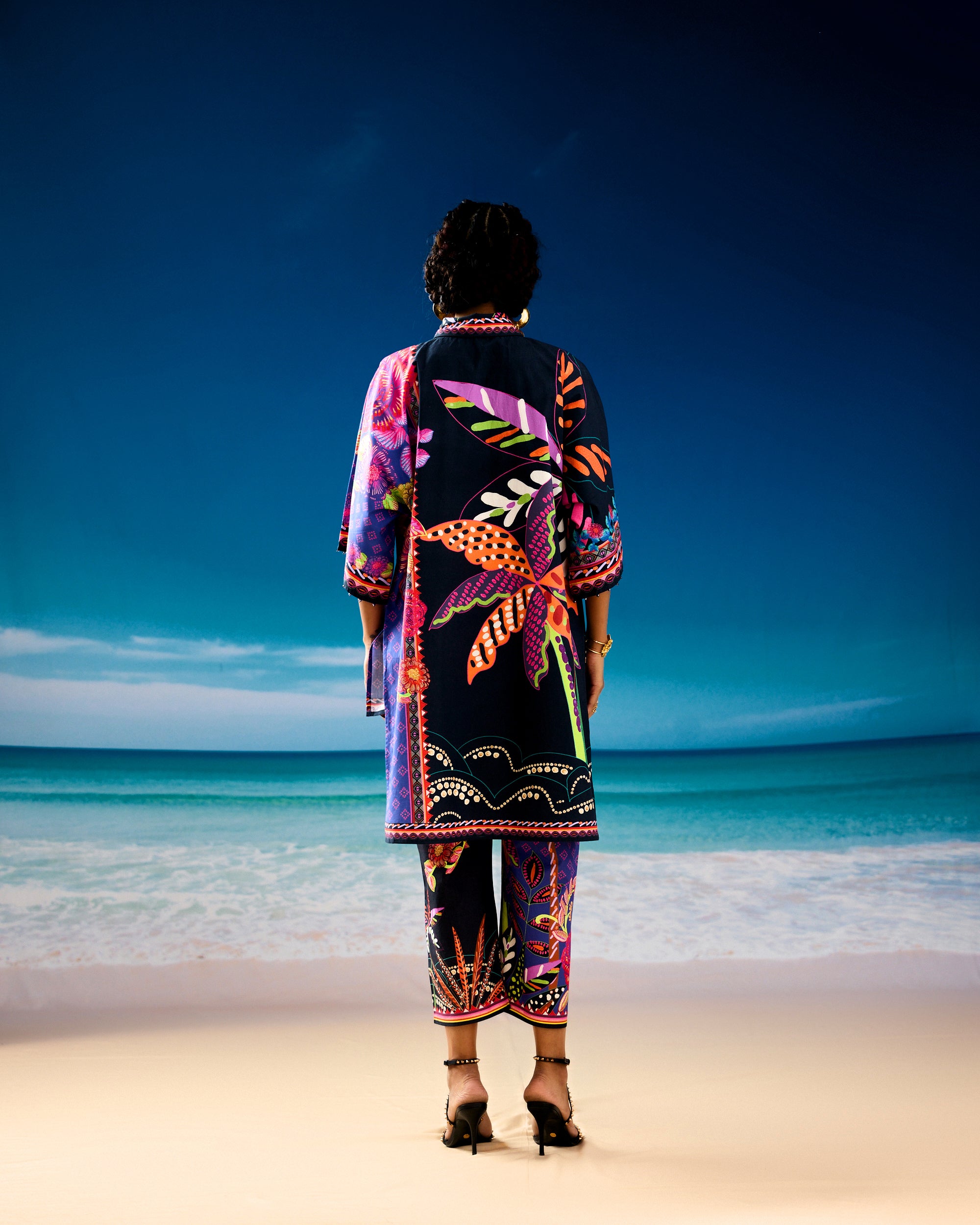 Jamaica : Nadia - Black/Indigo