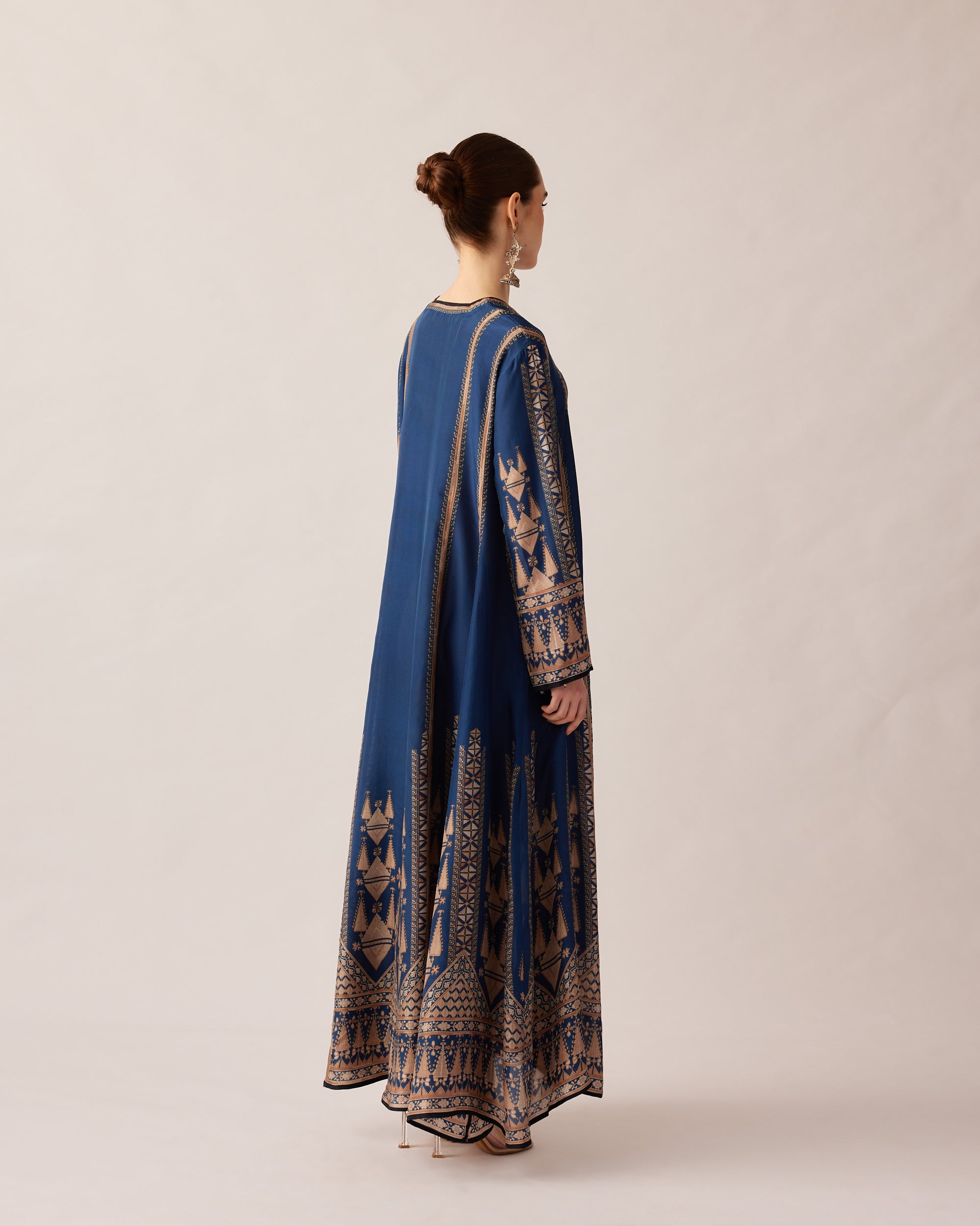 Bukhara : Adavi - Navy