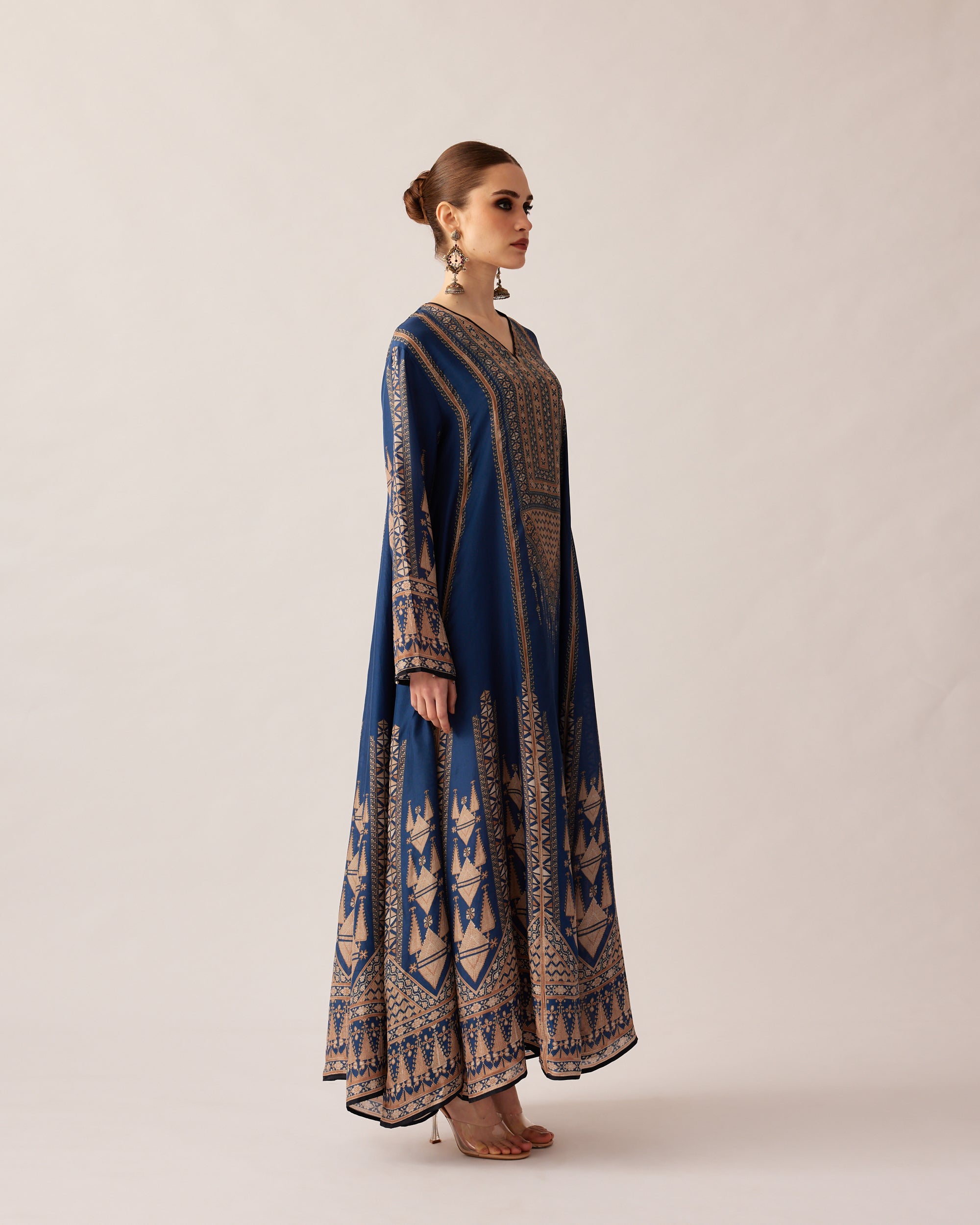 Bukhara : Adavi - Navy
