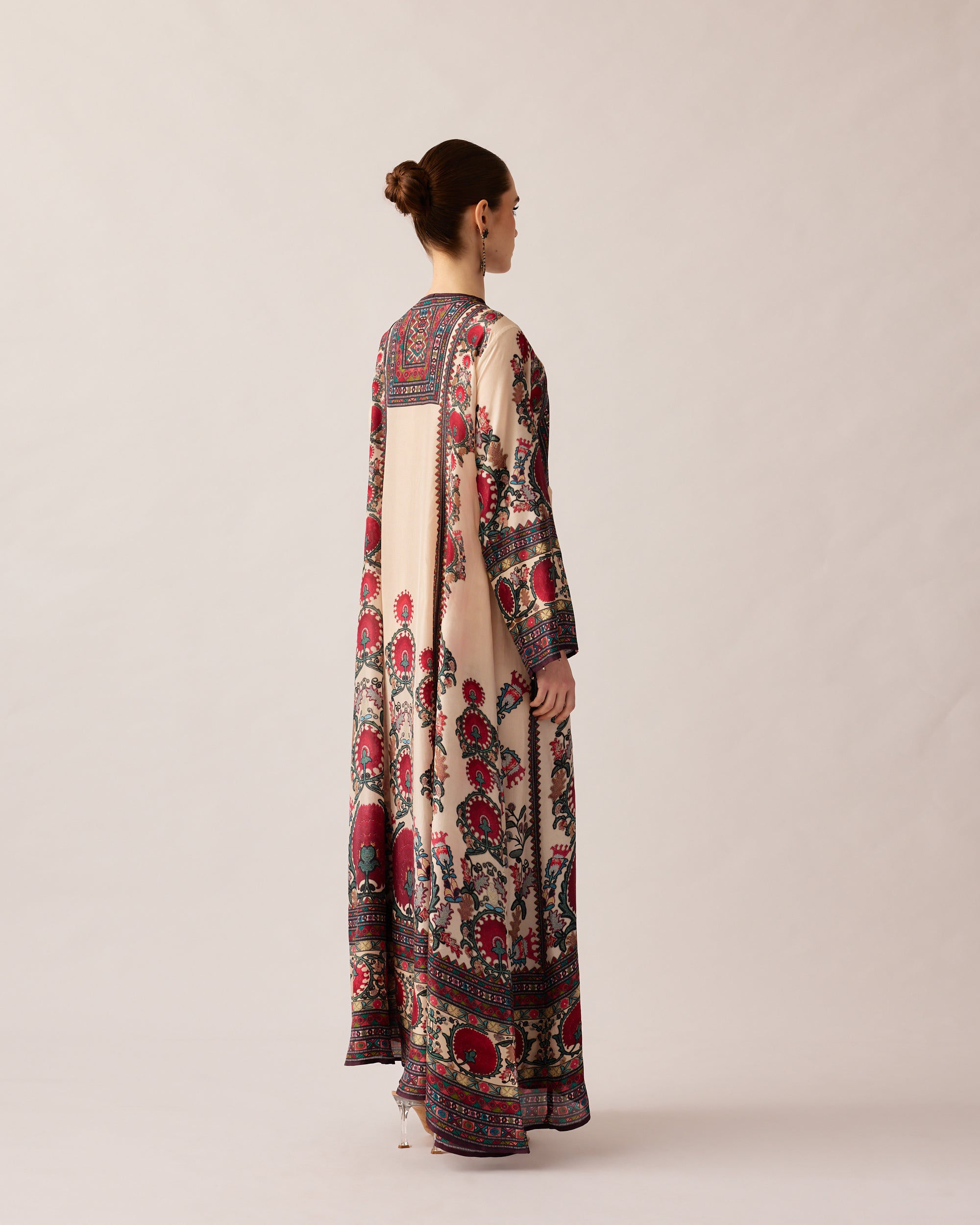 Bukhara : Anisha - Maroon