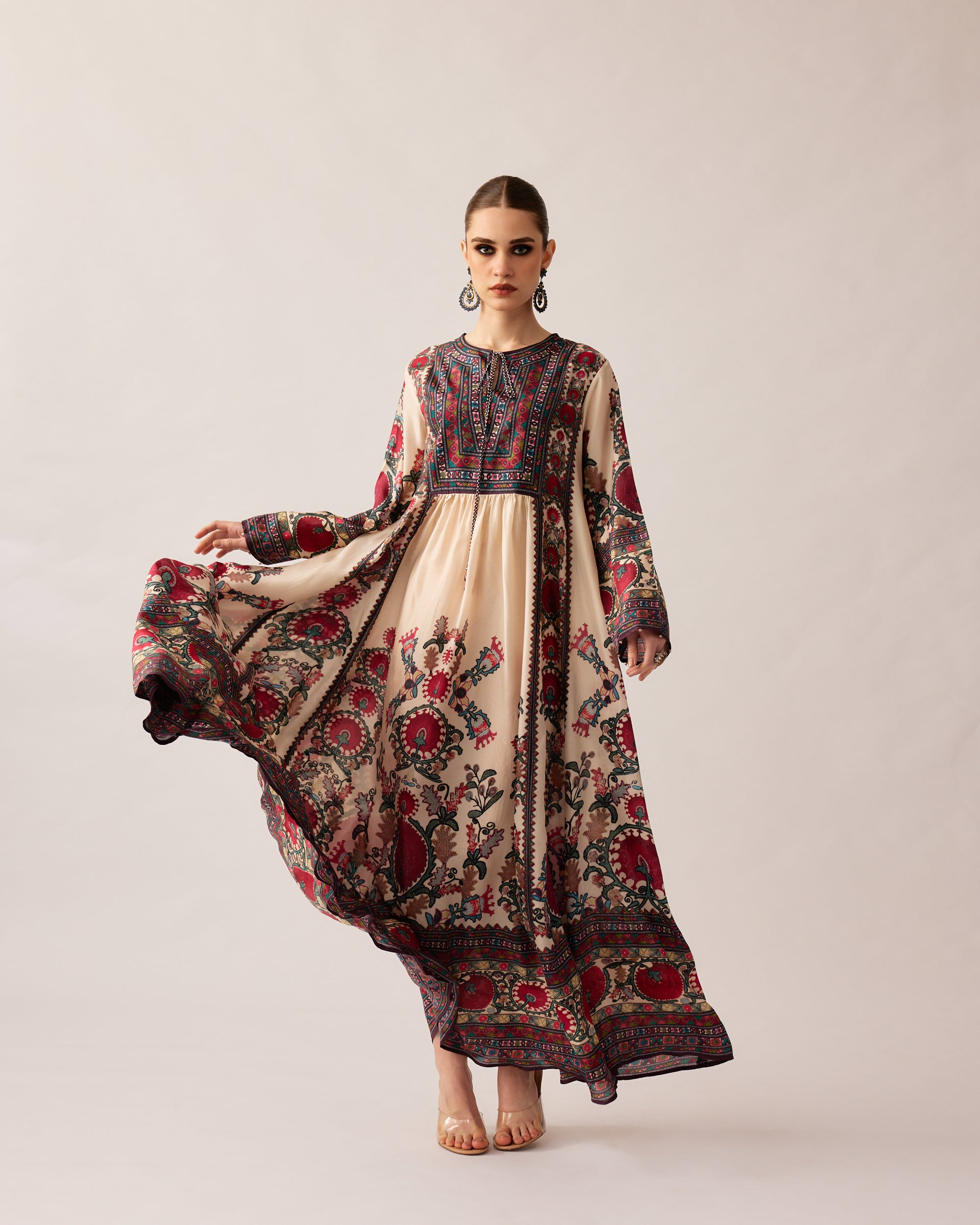 Bukhara : Anisha - Maroon