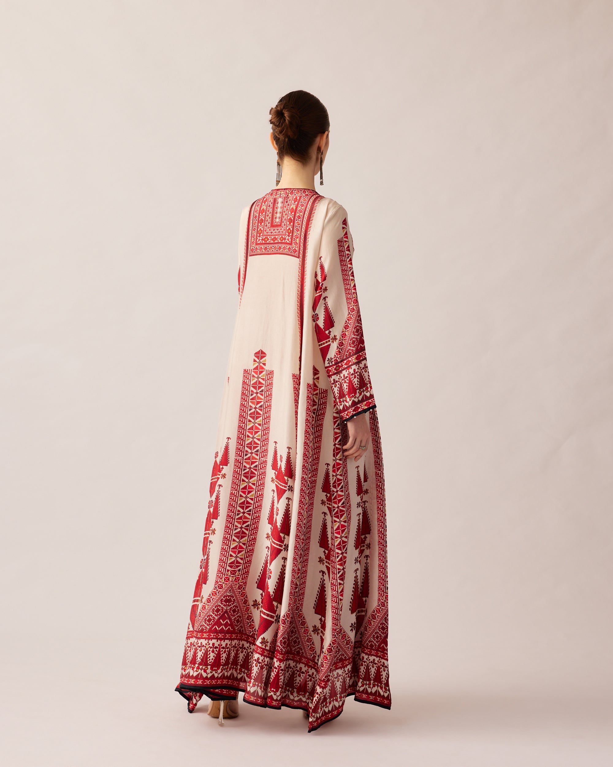 Bukhara : Anisha - Ivory/Red