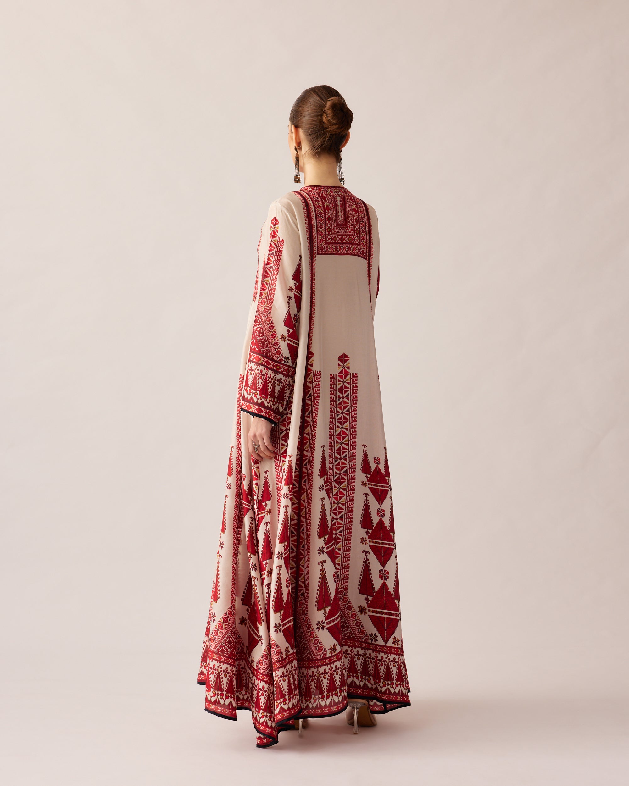 Bukhara : Anisha - Ivory/Red