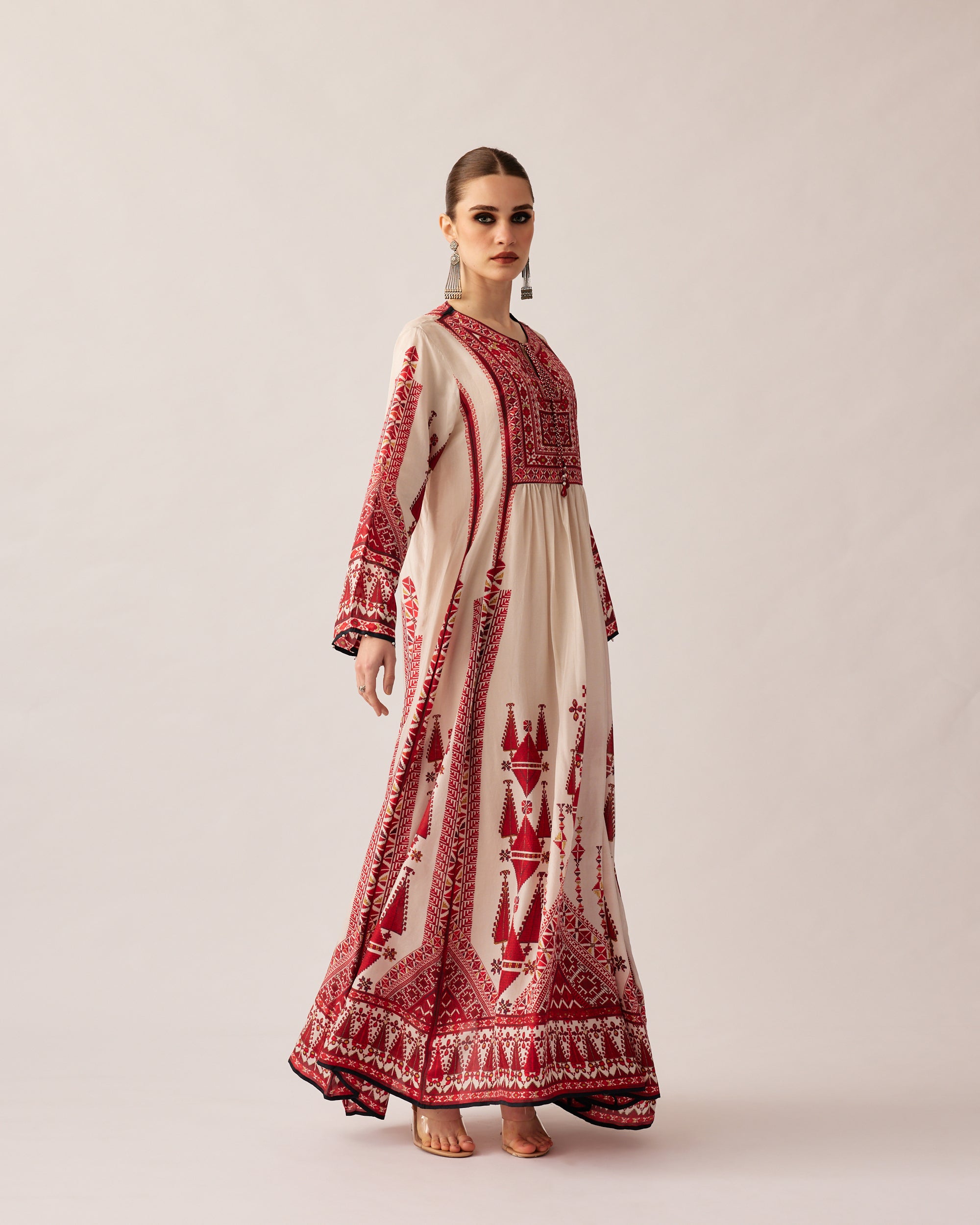 Bukhara : Anisha - Ivory/Red