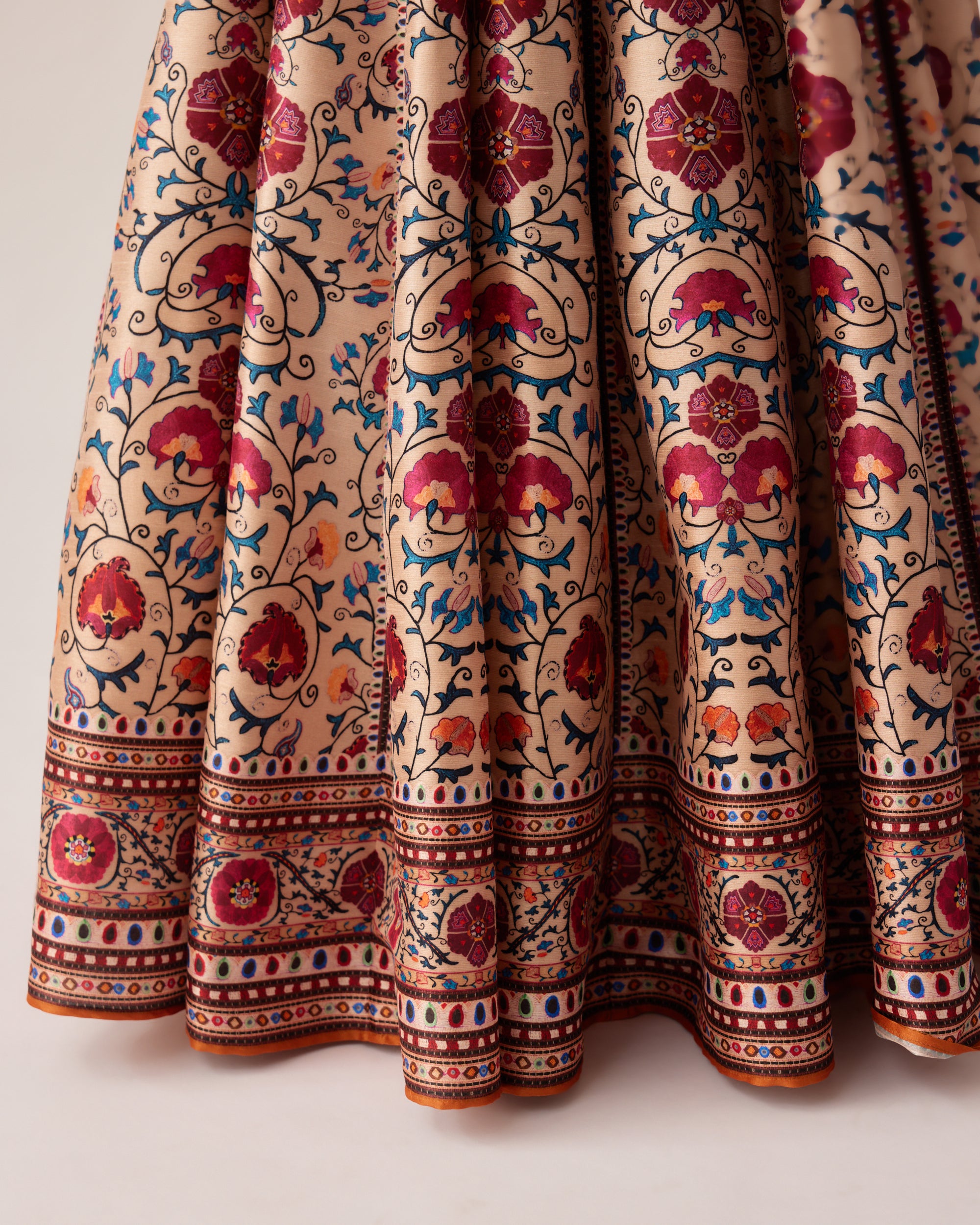 Bukhara : Leela - Taupe