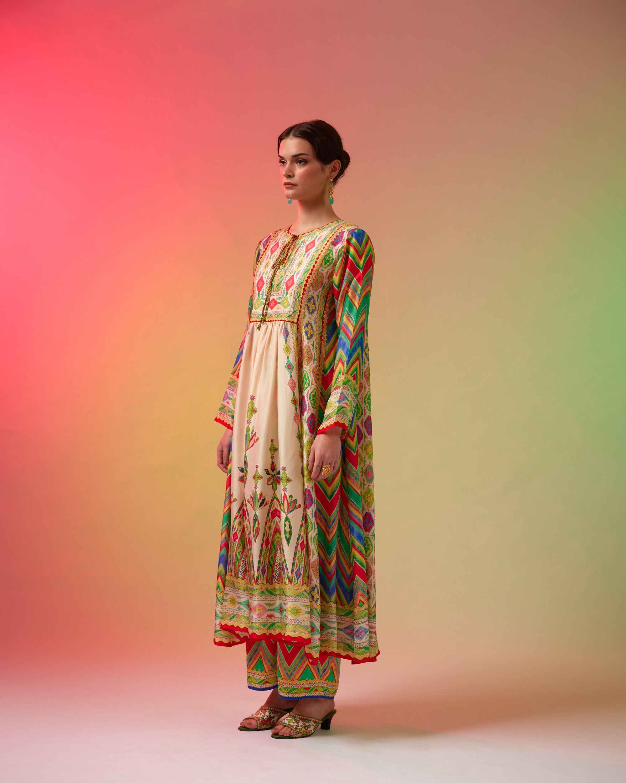 Sicily : Anisha - Multi