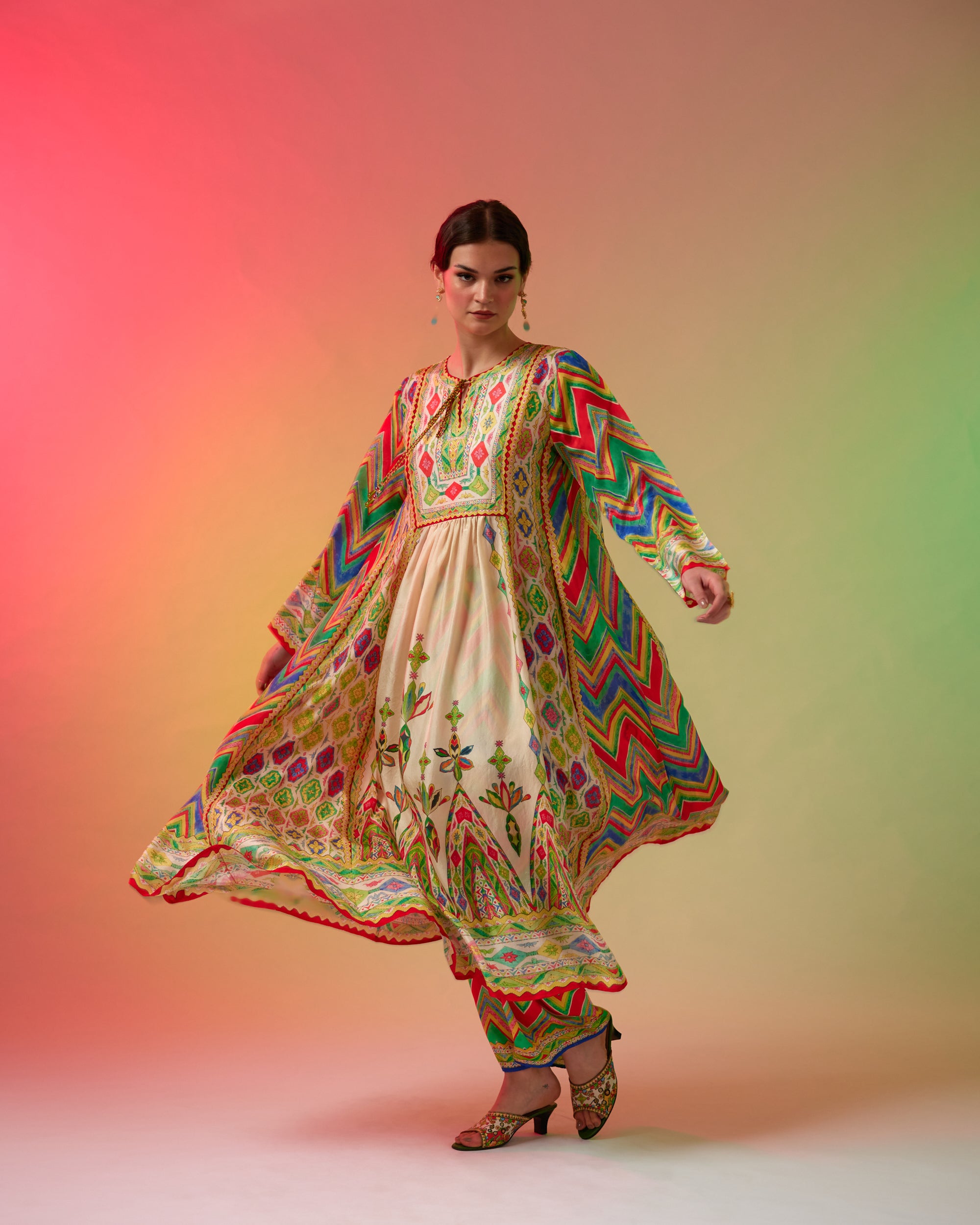 Sicily : Anisha - Multi