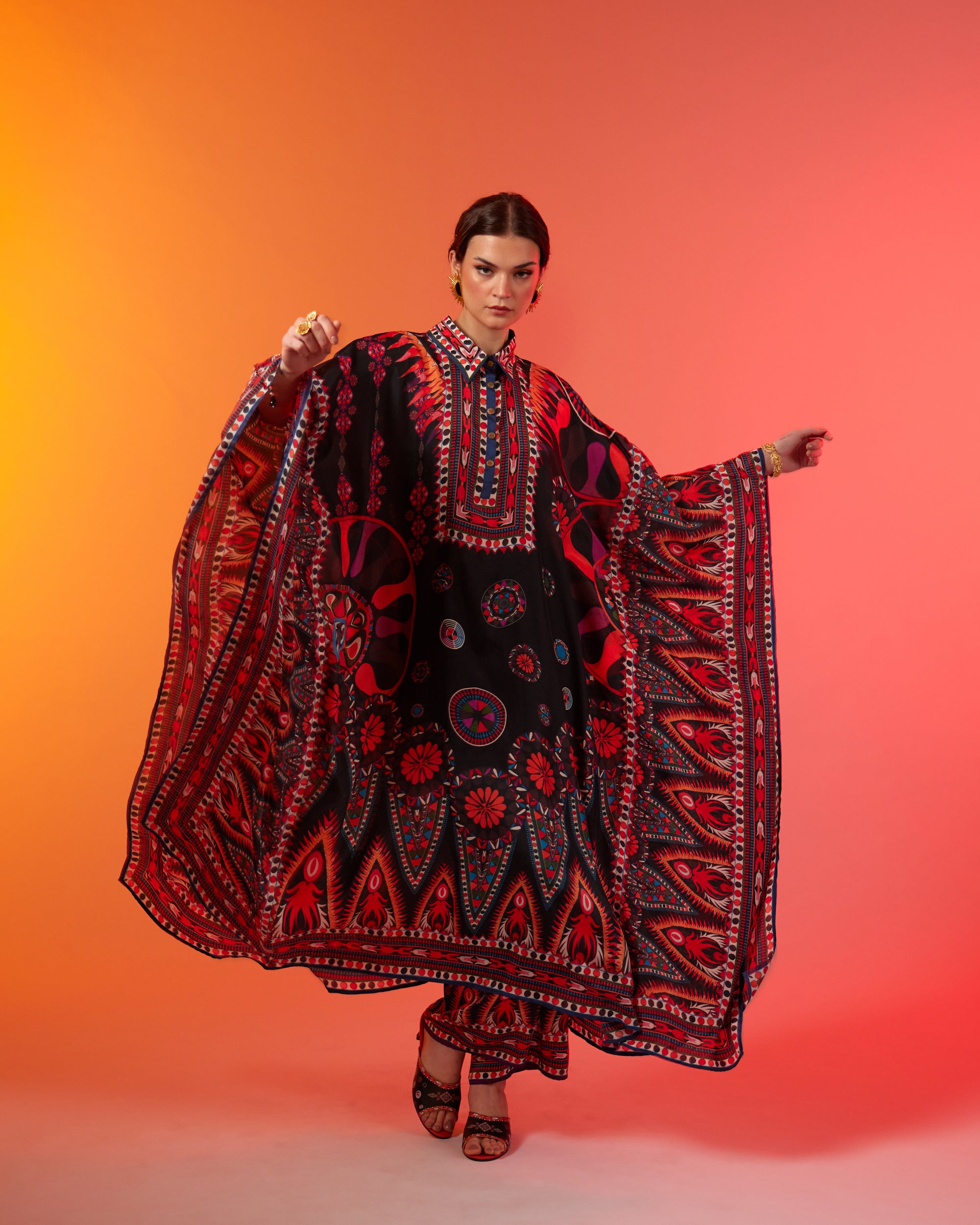 Sicily : Sharifa - Savannah