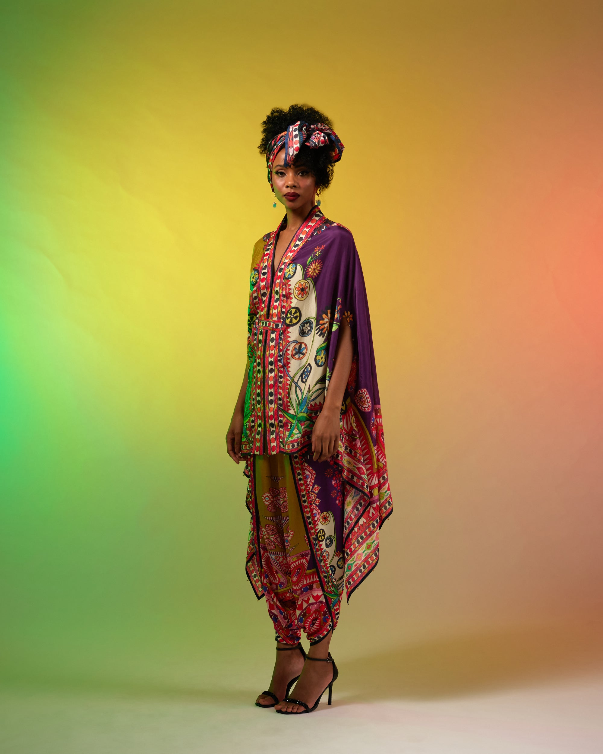 Sicily : Chloe - Black/Multi