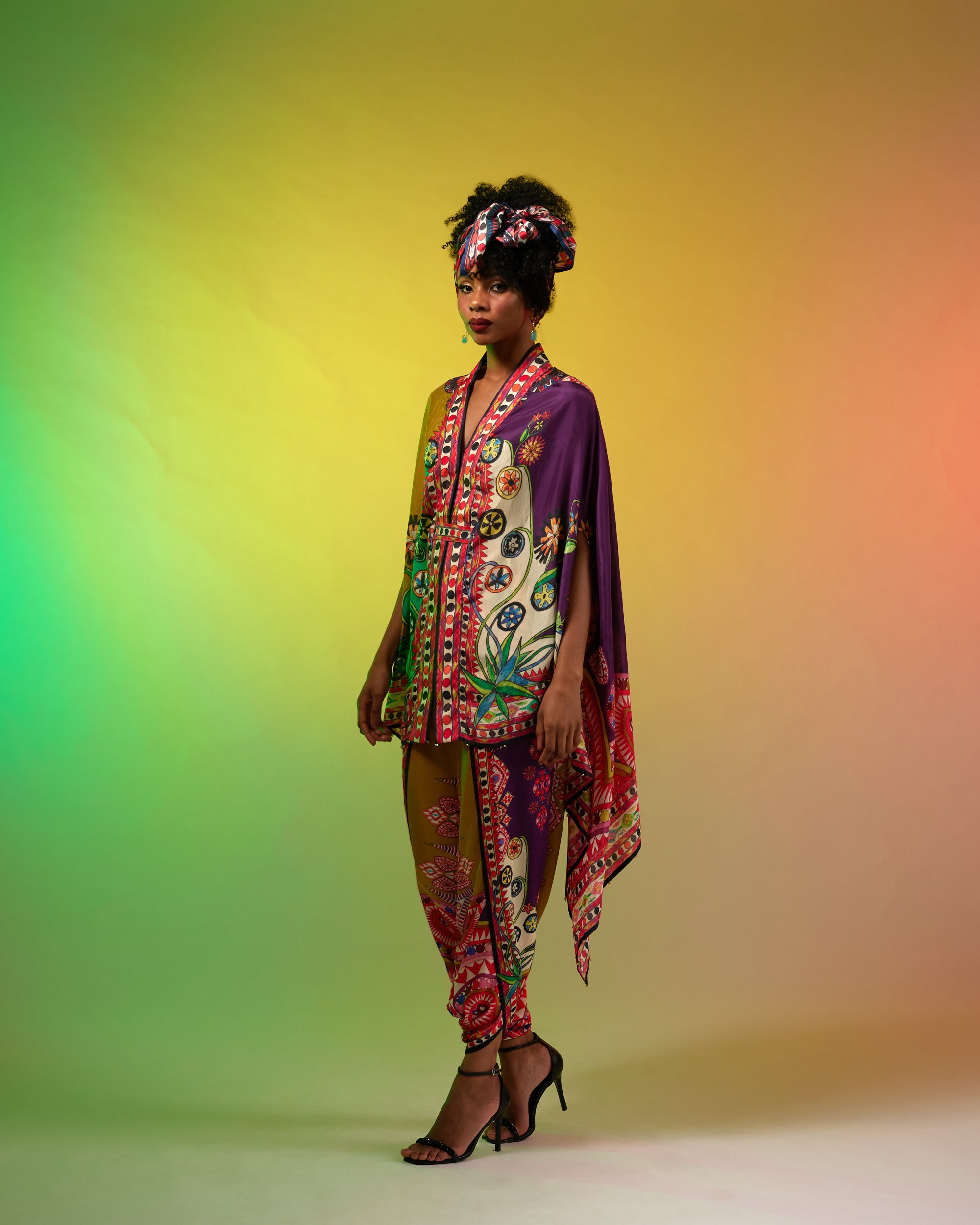 Sicily : Chloe - Black/Multi