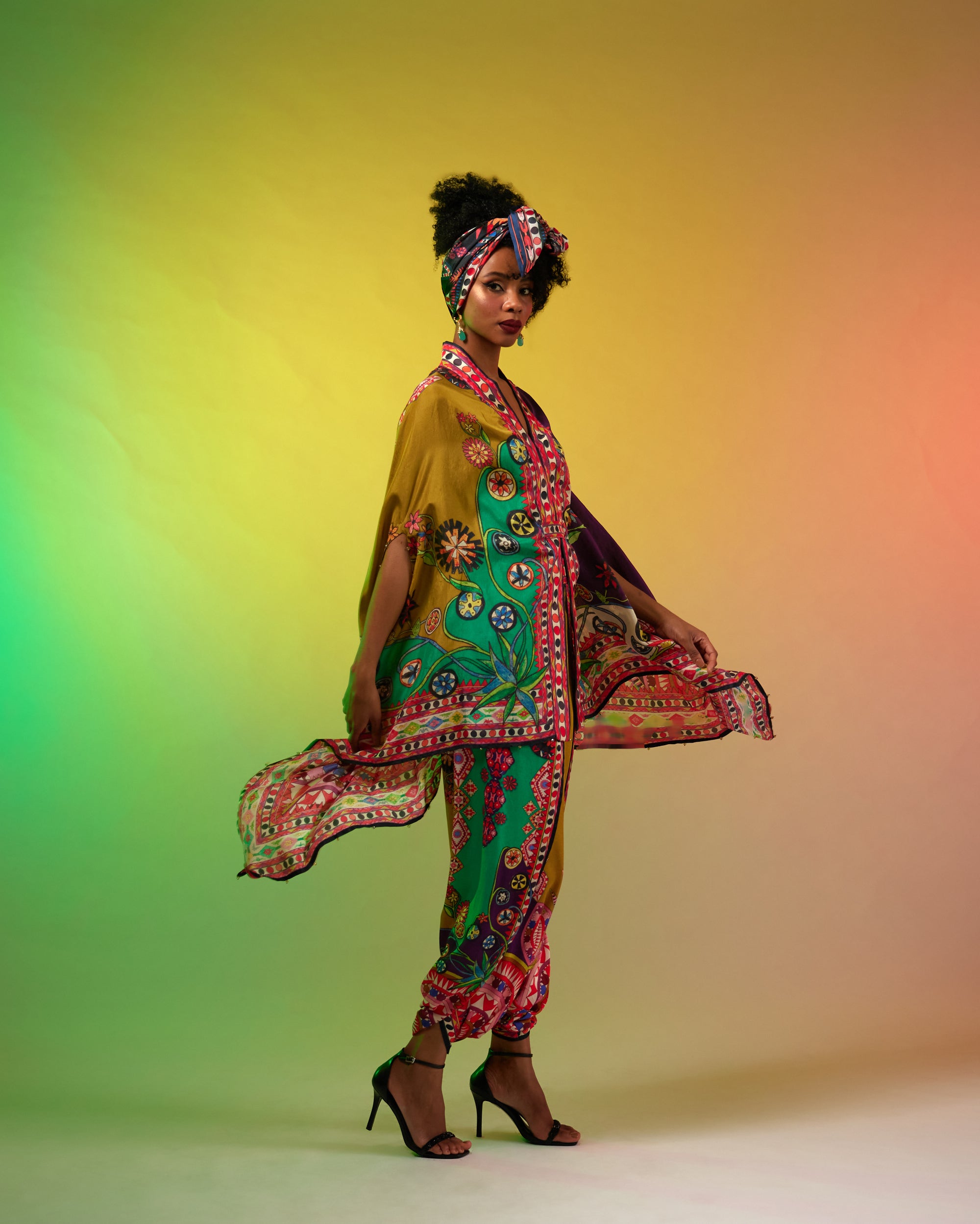 Sicily : Chloe - Black/Multi
