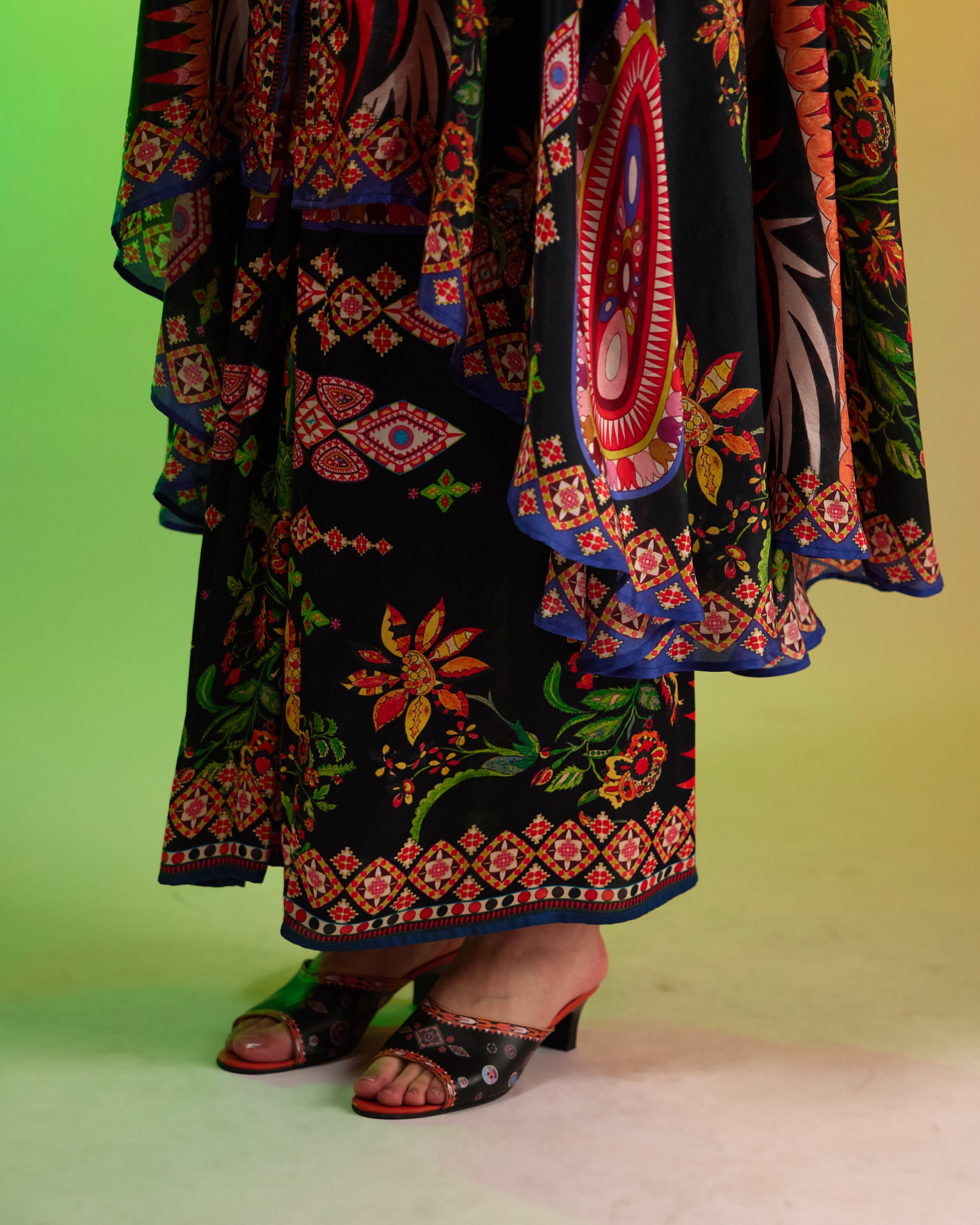 Sicily : Caprice - Black/Multi