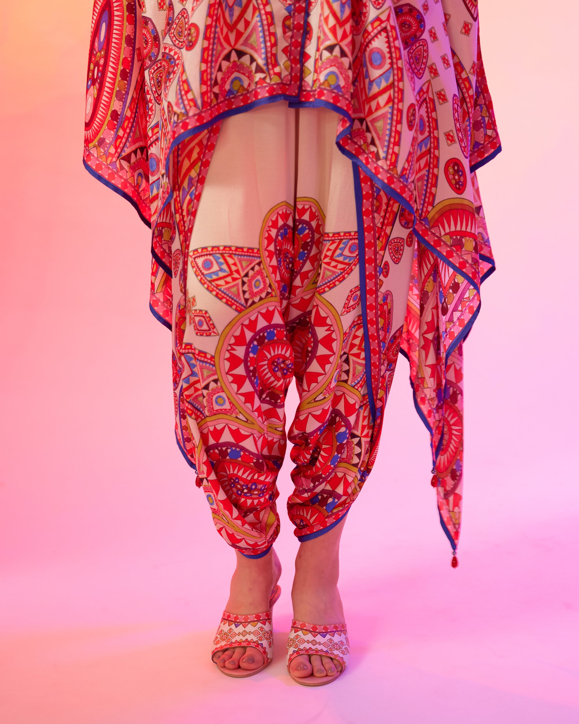 Sicily : Shibani - Candy