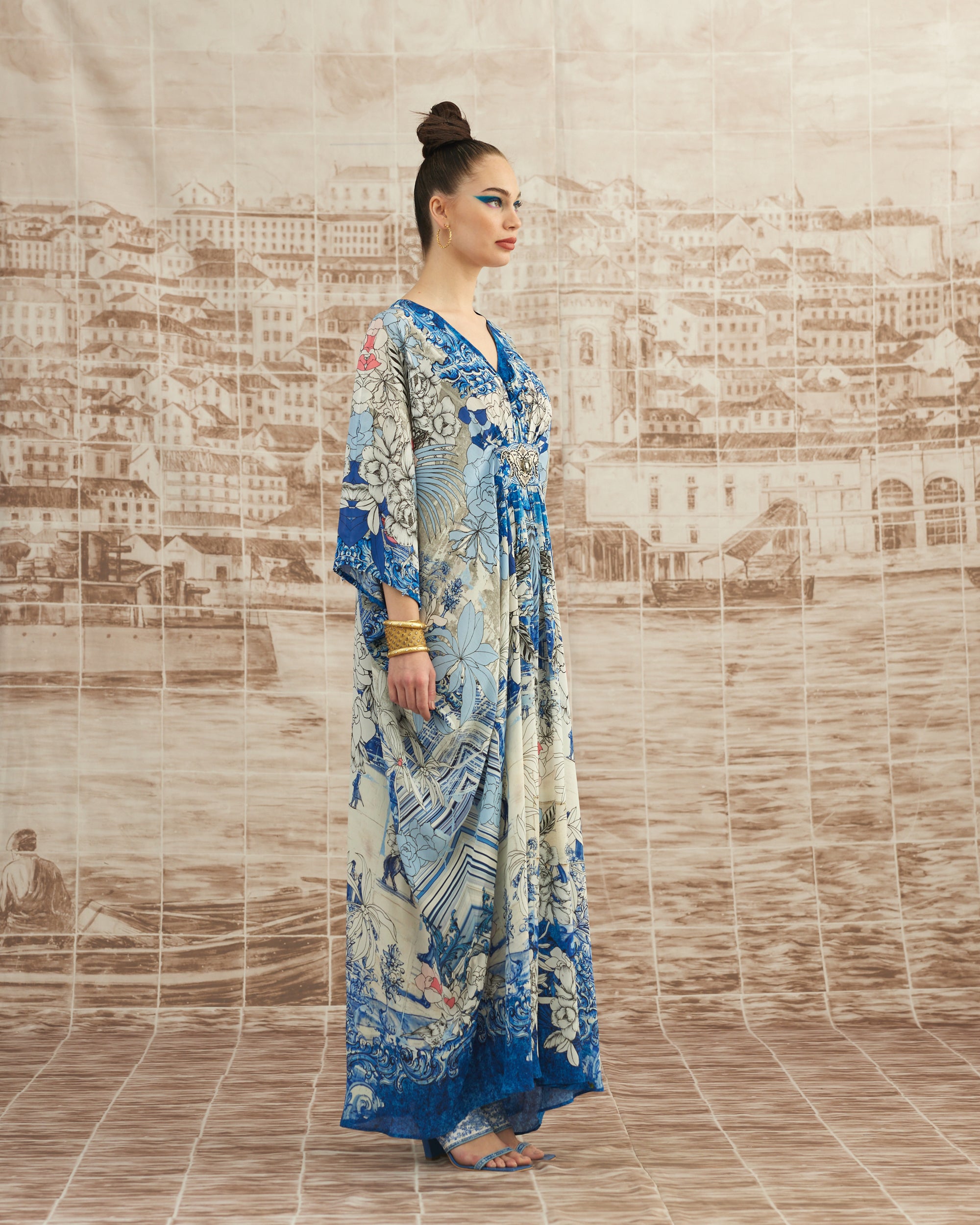 Love in Portofino (Portofino) : Imama - Blue/Coral