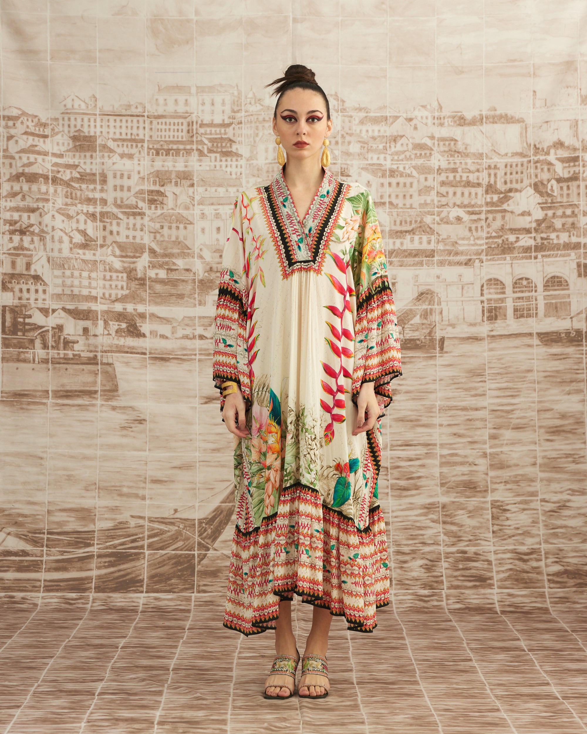 Love in Portofino (Heliconia) : Imaki - Ivory