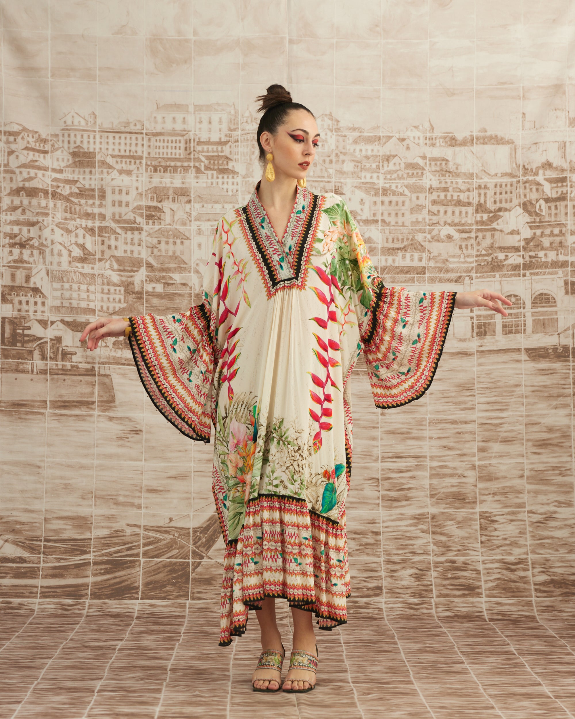 Love in Portofino (Heliconia) : Imaki - Ivory