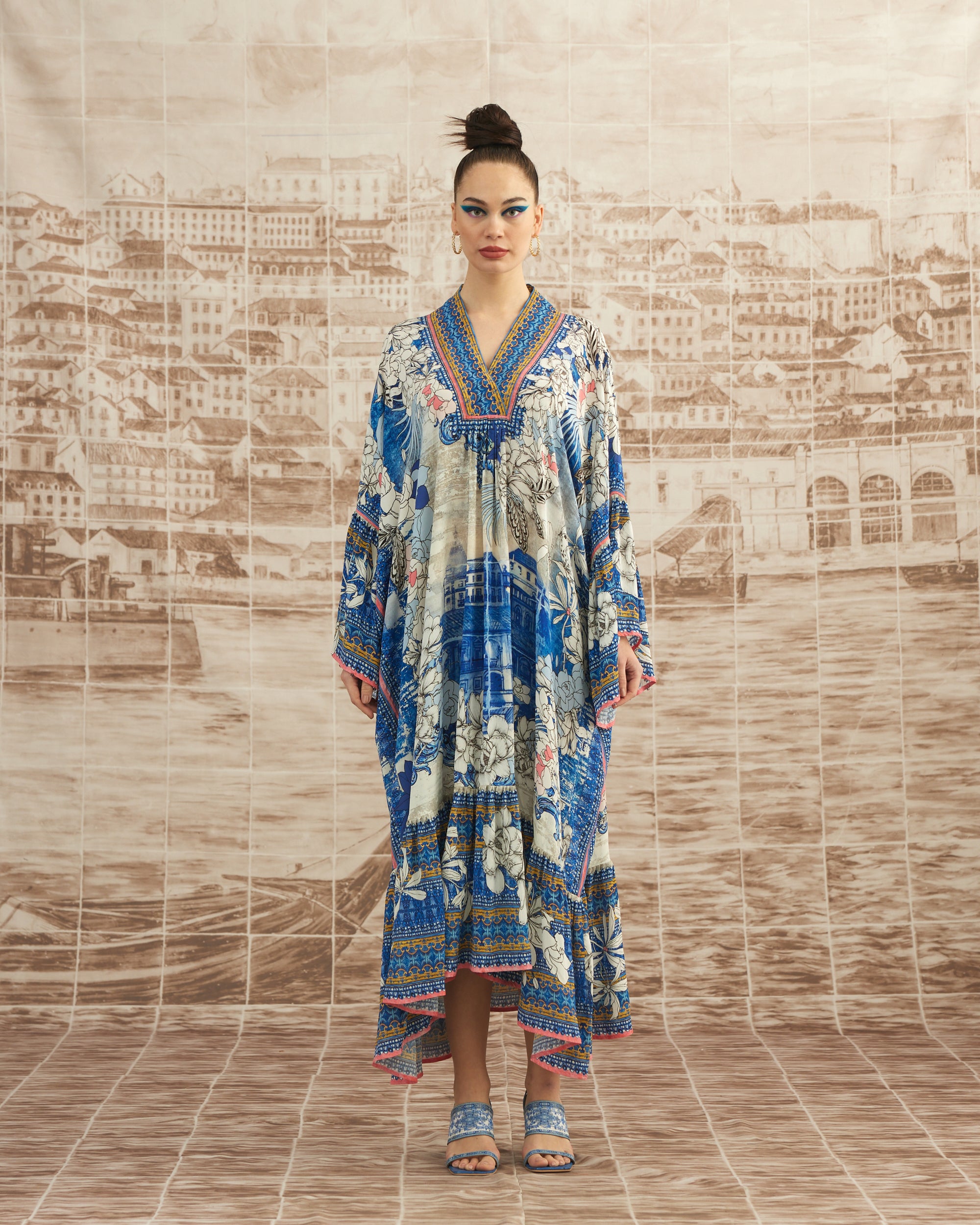 Love in Portofino (Portofino) : Imaki - Blue/Coral