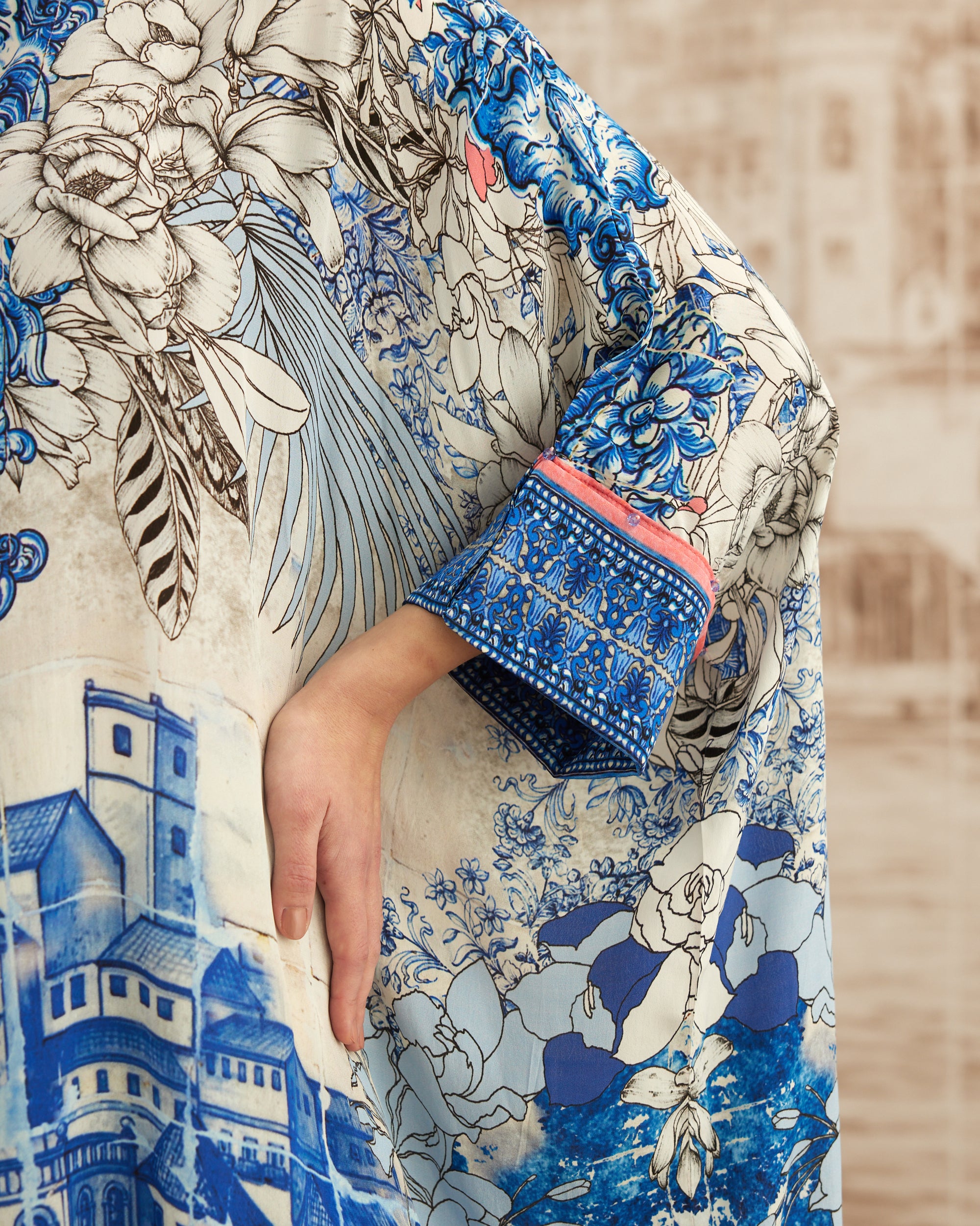 Love in Portofino (Portofino) : Chanel 36" - Blue/Coral