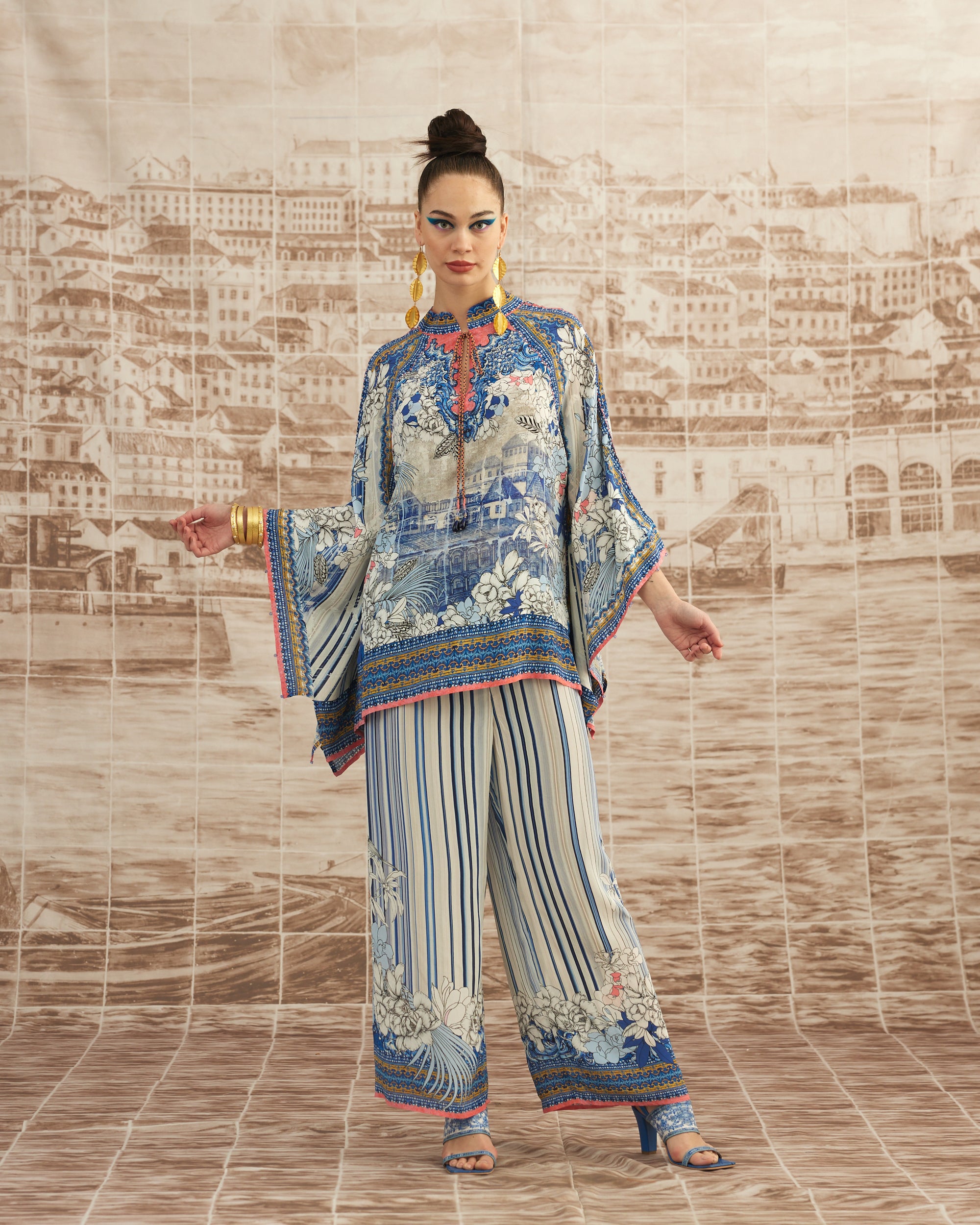 Love in Portofino (Portofino) : Ramona - Blue/Coral