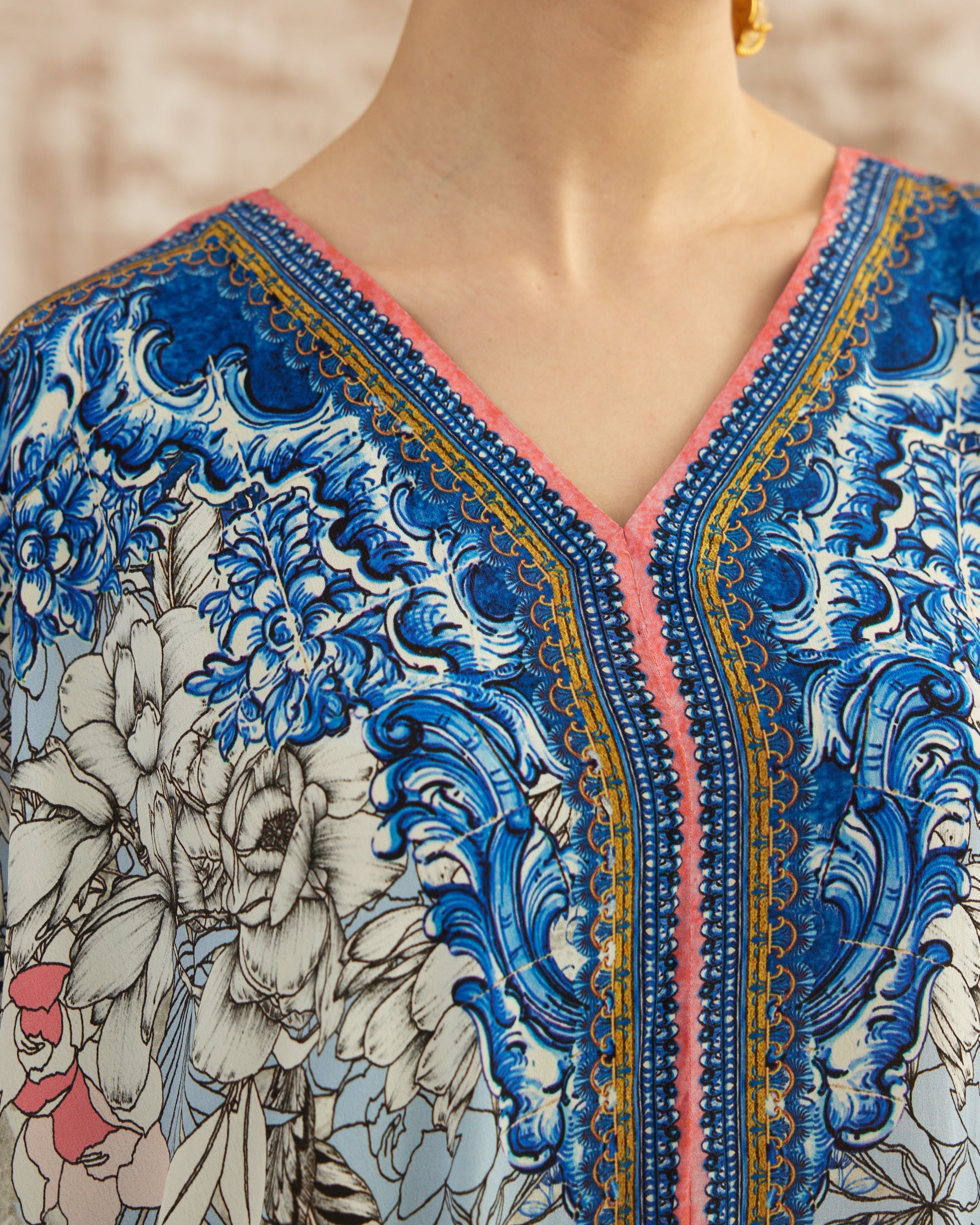 Love in Portofino (Portofino) : Majida - Blue/Coral