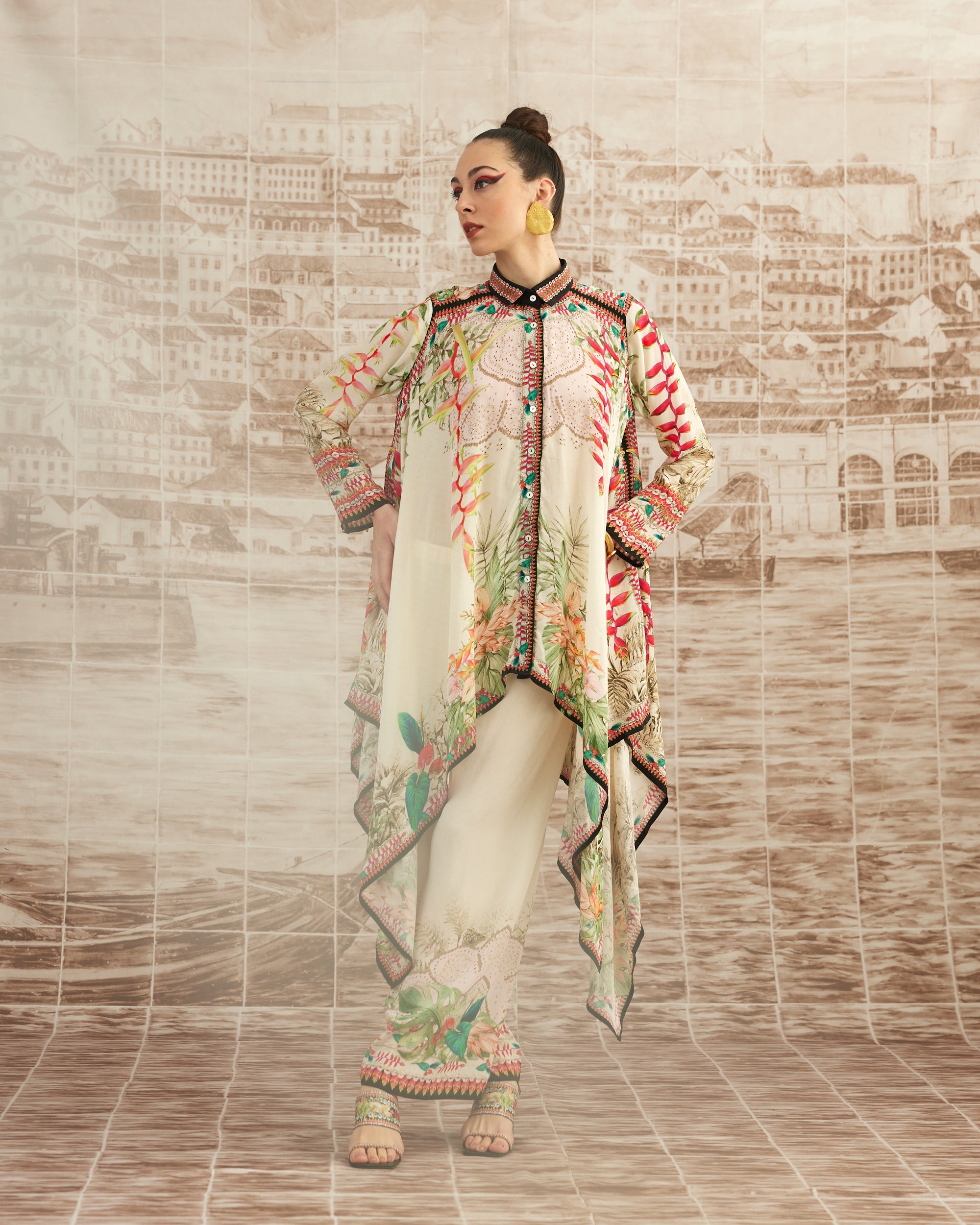 Love in Portofino (Heliconia) : Shibani - Ivory