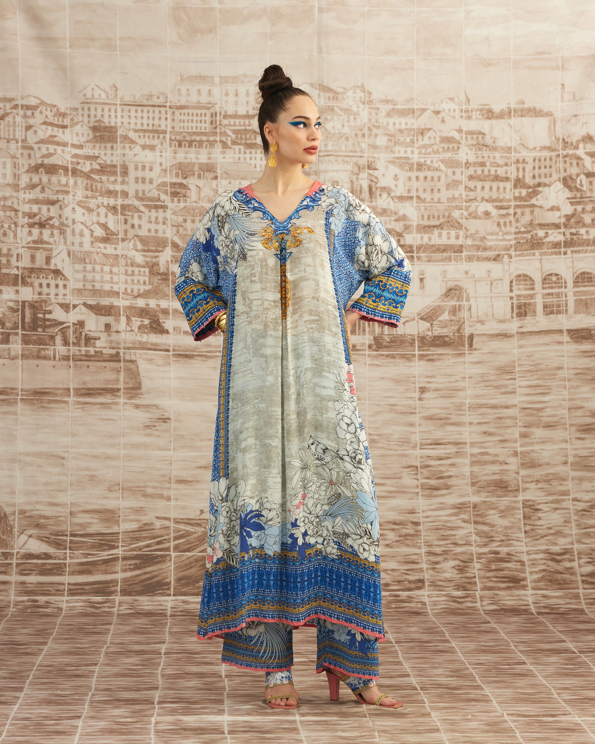 Love in Portofino (Portofino) : Banera - Blue/Coral