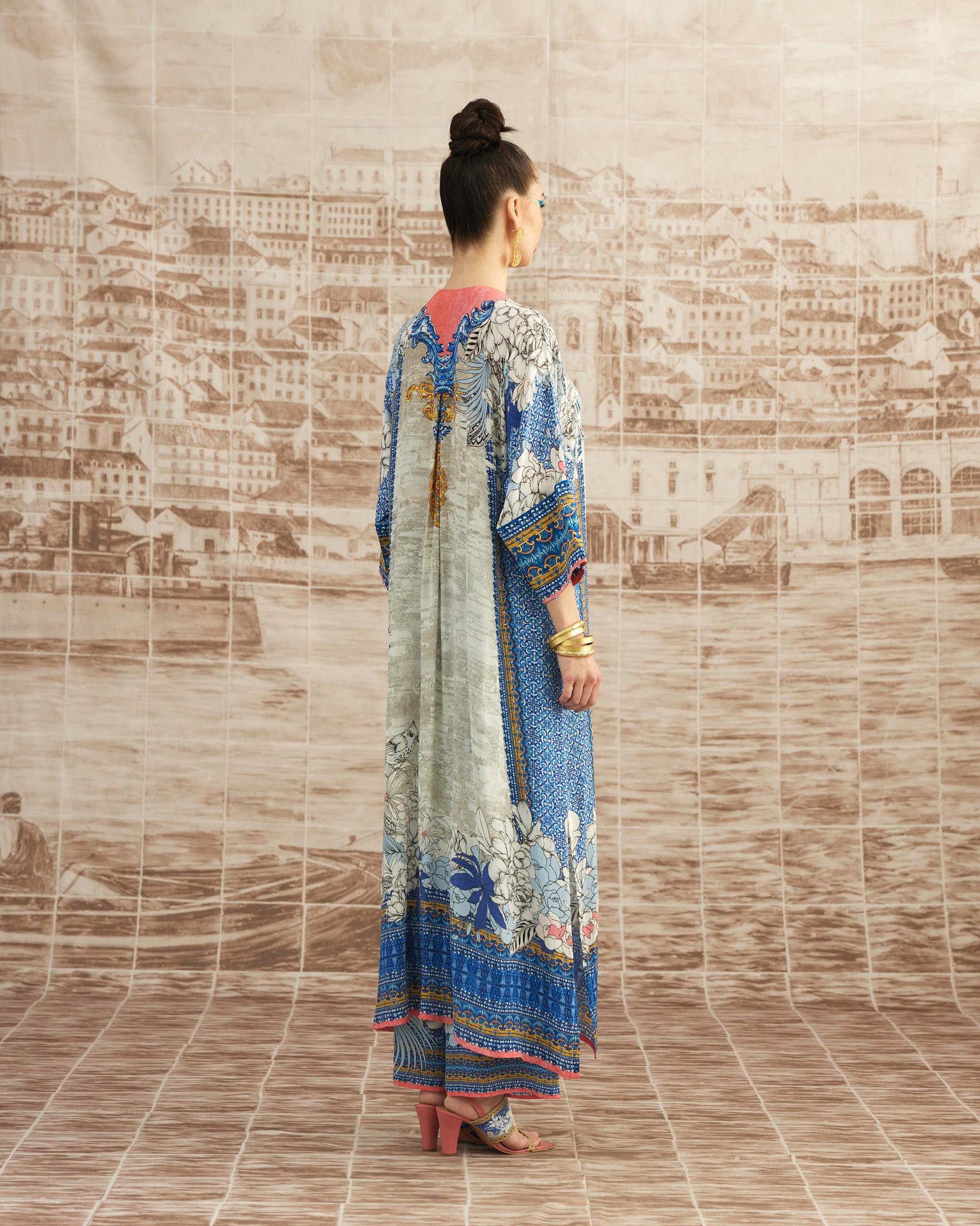 Love in Portofino (Portofino) : Banera - Blue/Coral