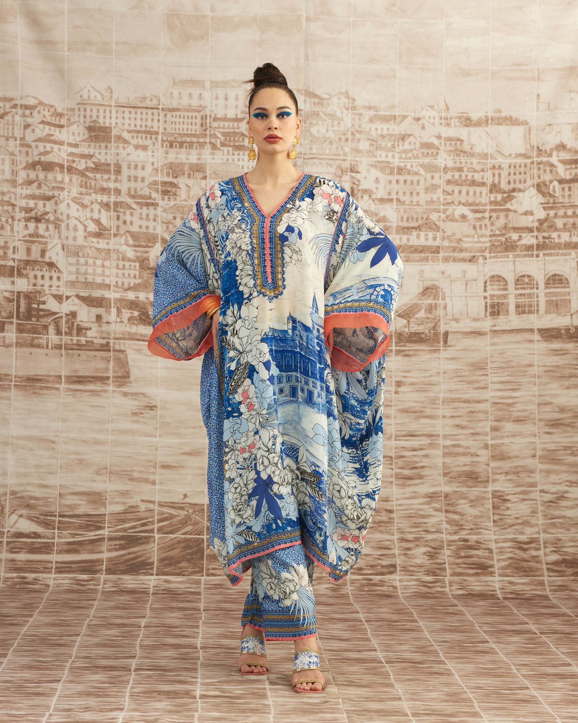 Love in Portofino (Portofino) : Olivia - Blue/Coral
