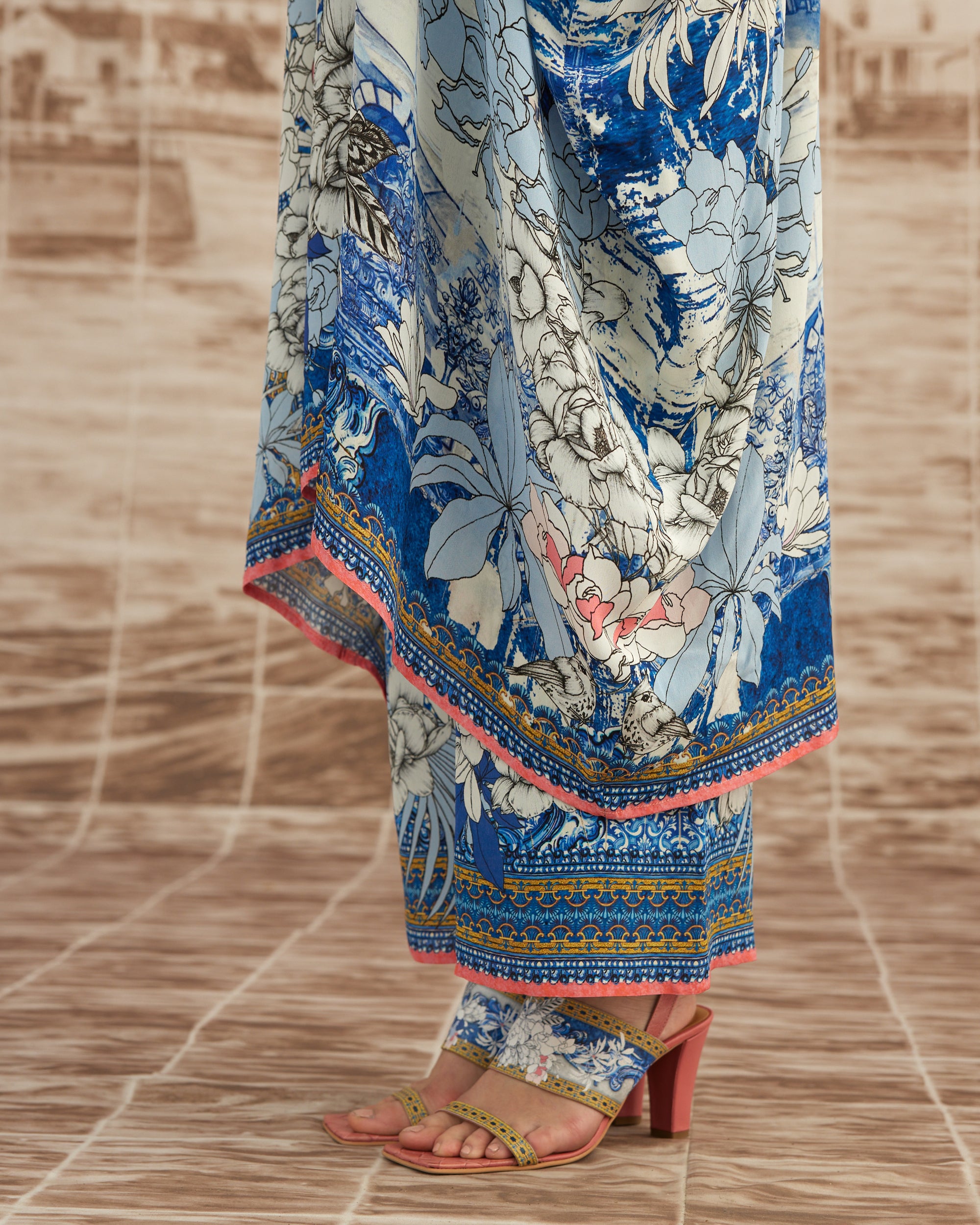 Love in Portofino (Portofino) : Olivia - Blue/Coral
