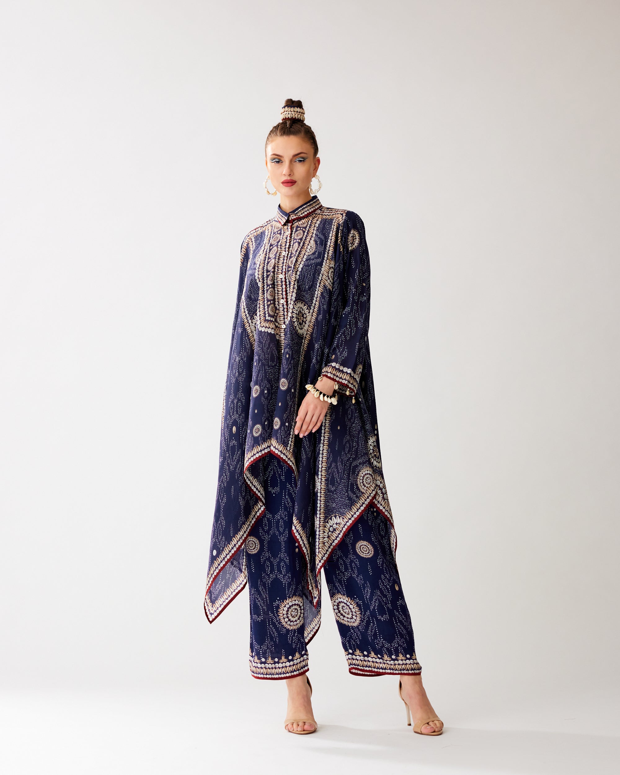 Zohra : Shibani - Navy