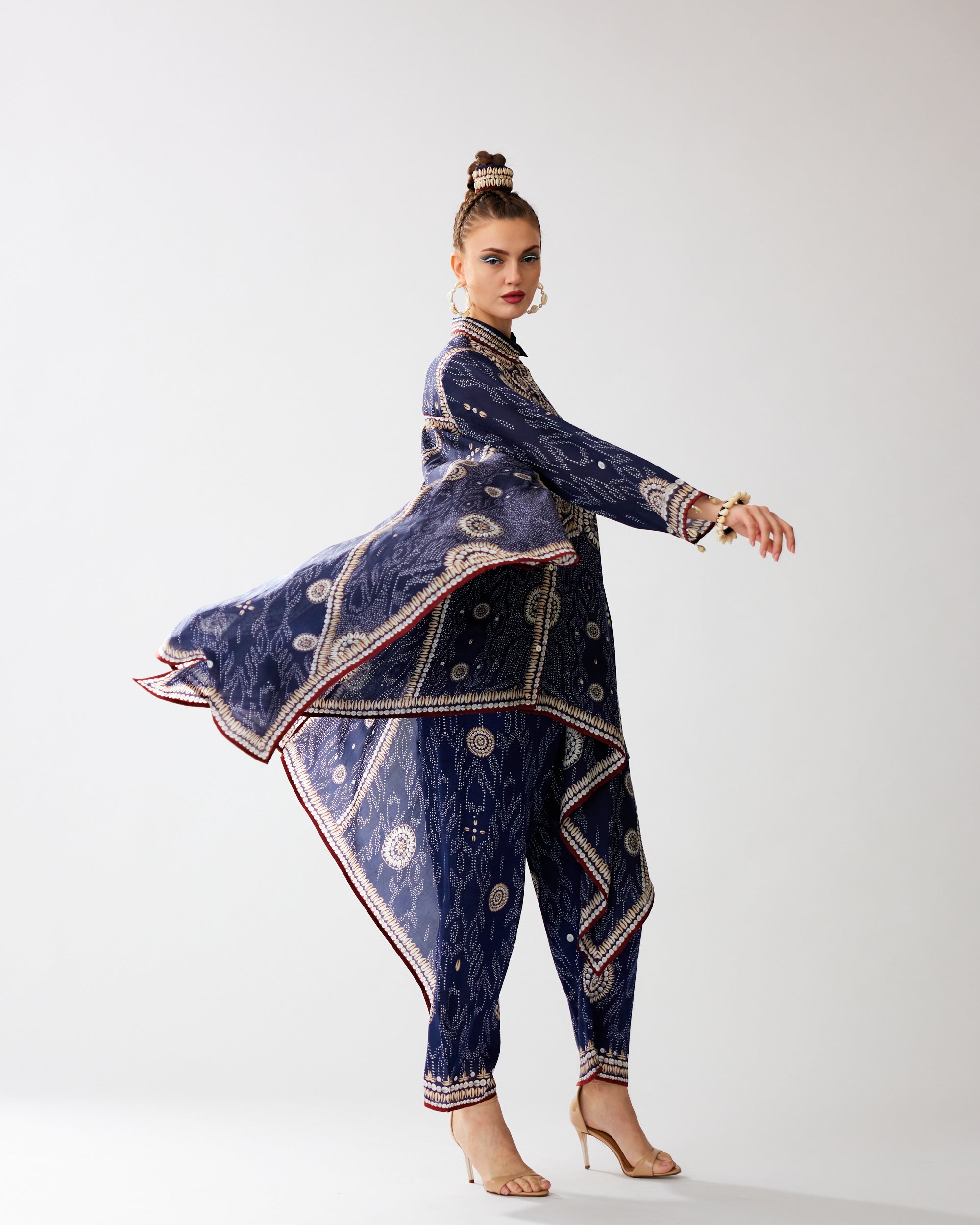 Zohra : Shibani - Navy