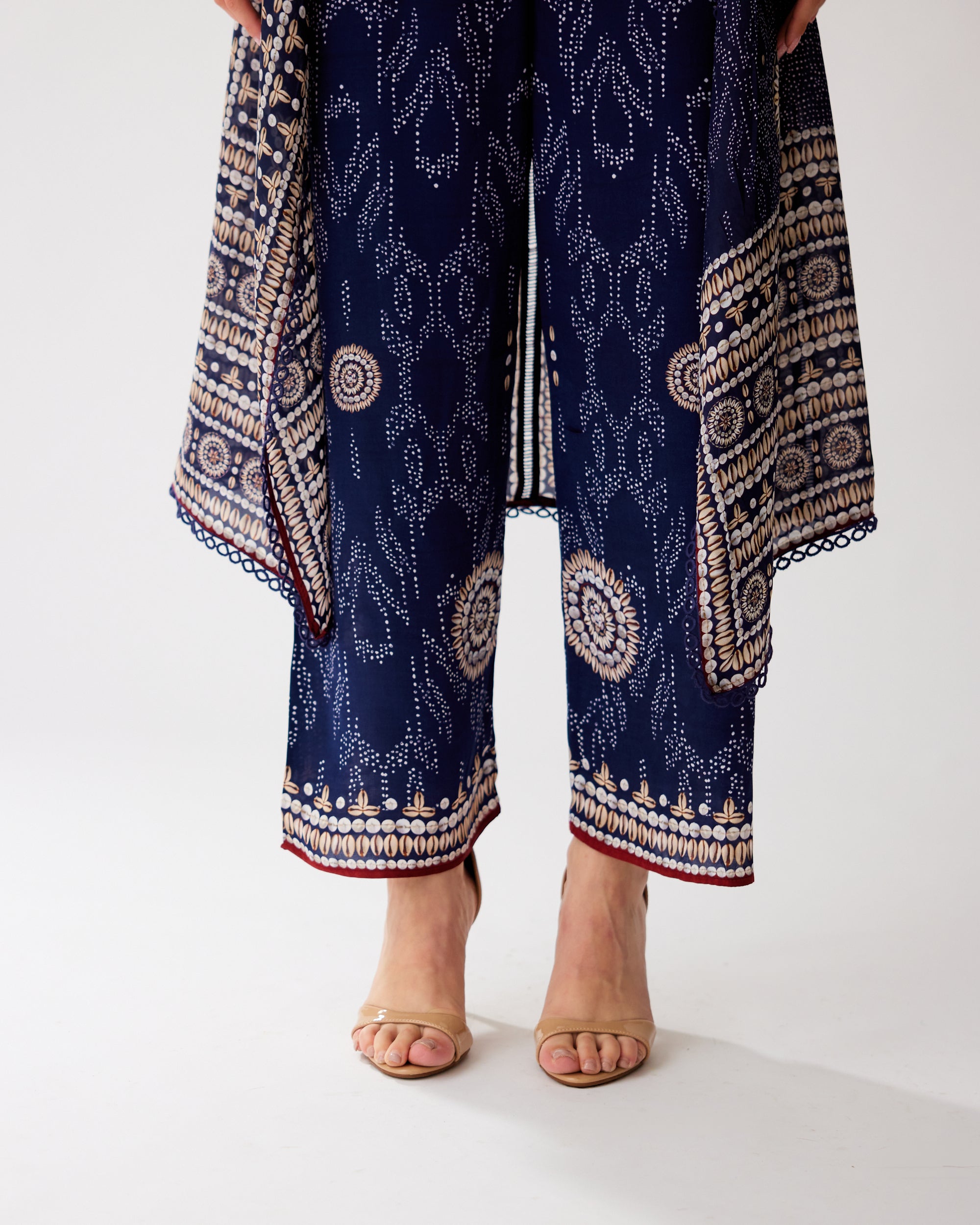 Zohra : Ursula - Navy