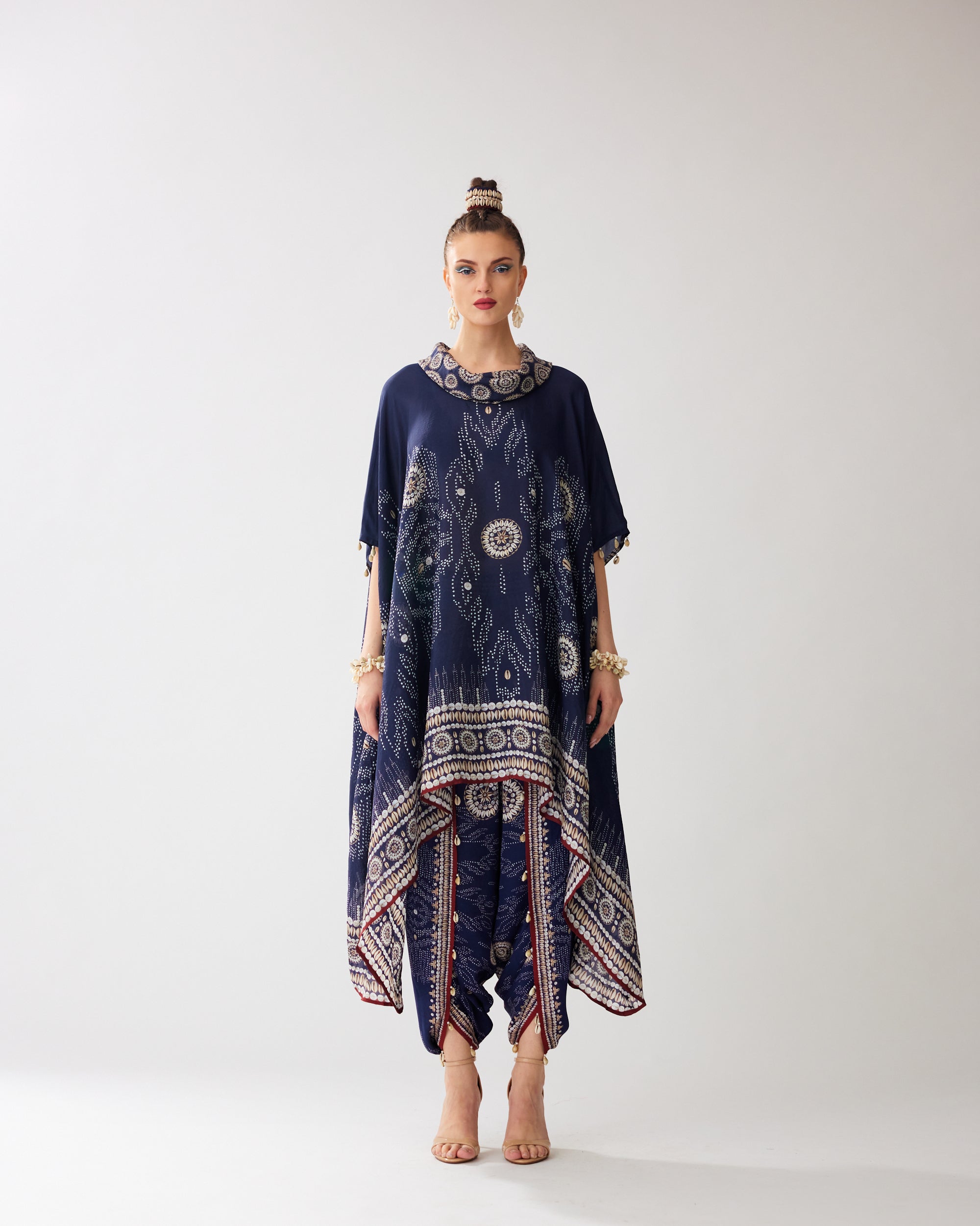 Zohra : Lavanya/Sonth - Navy