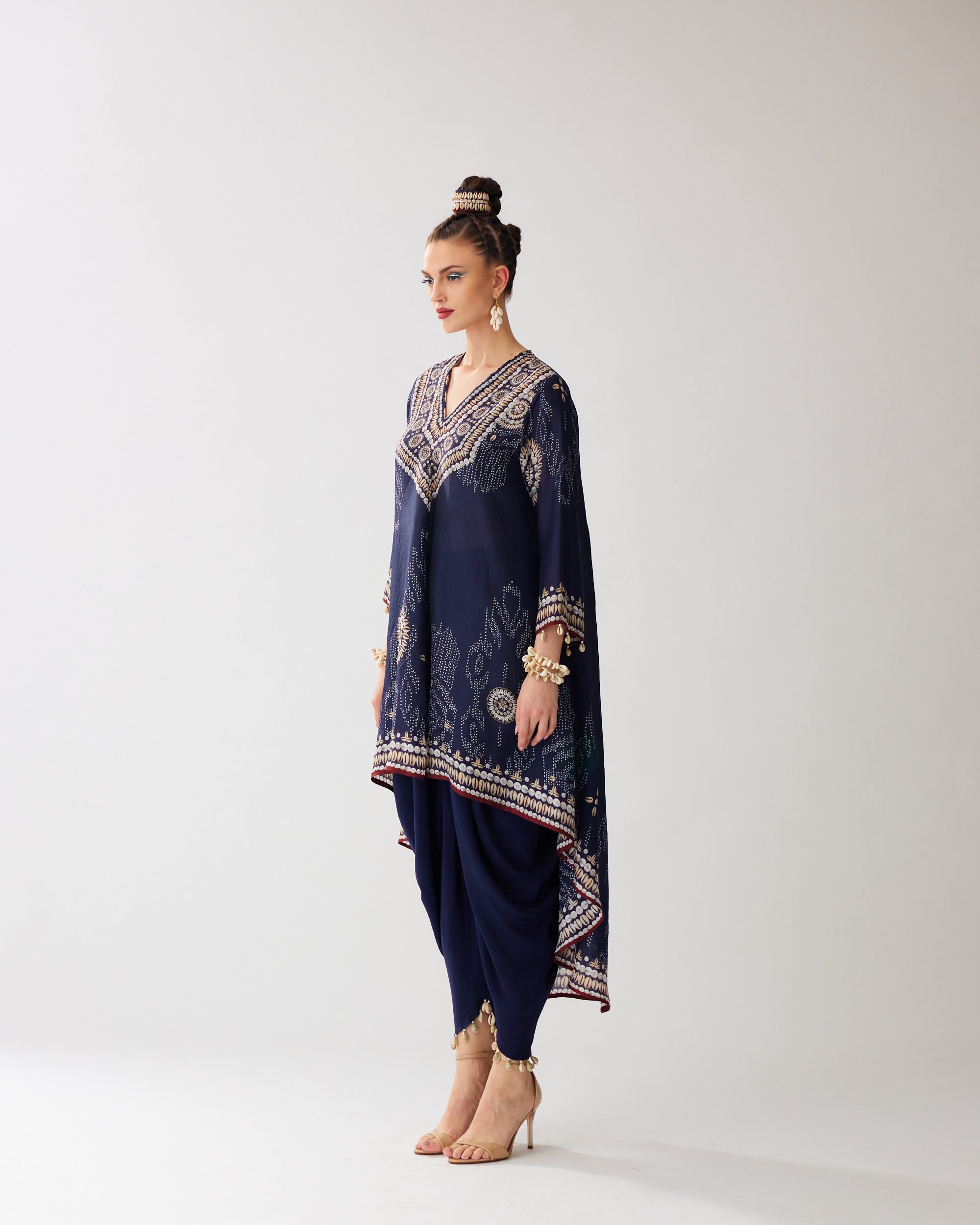 Zohra : Aarvi/Salwar - Navy