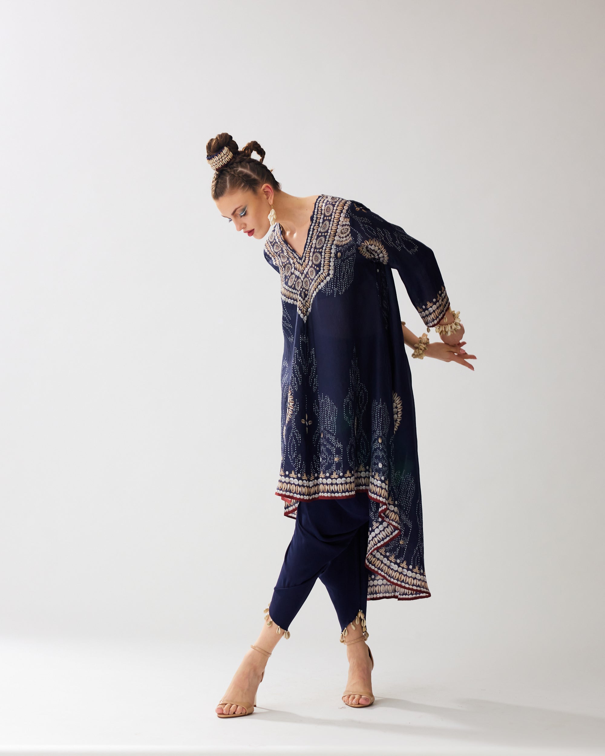 Zohra : Aarvi/Salwar - Navy